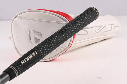 Ladies Taylormade Stealth #5 Wood / 18 Degree / Ladies Flex Aldila Ascent 45