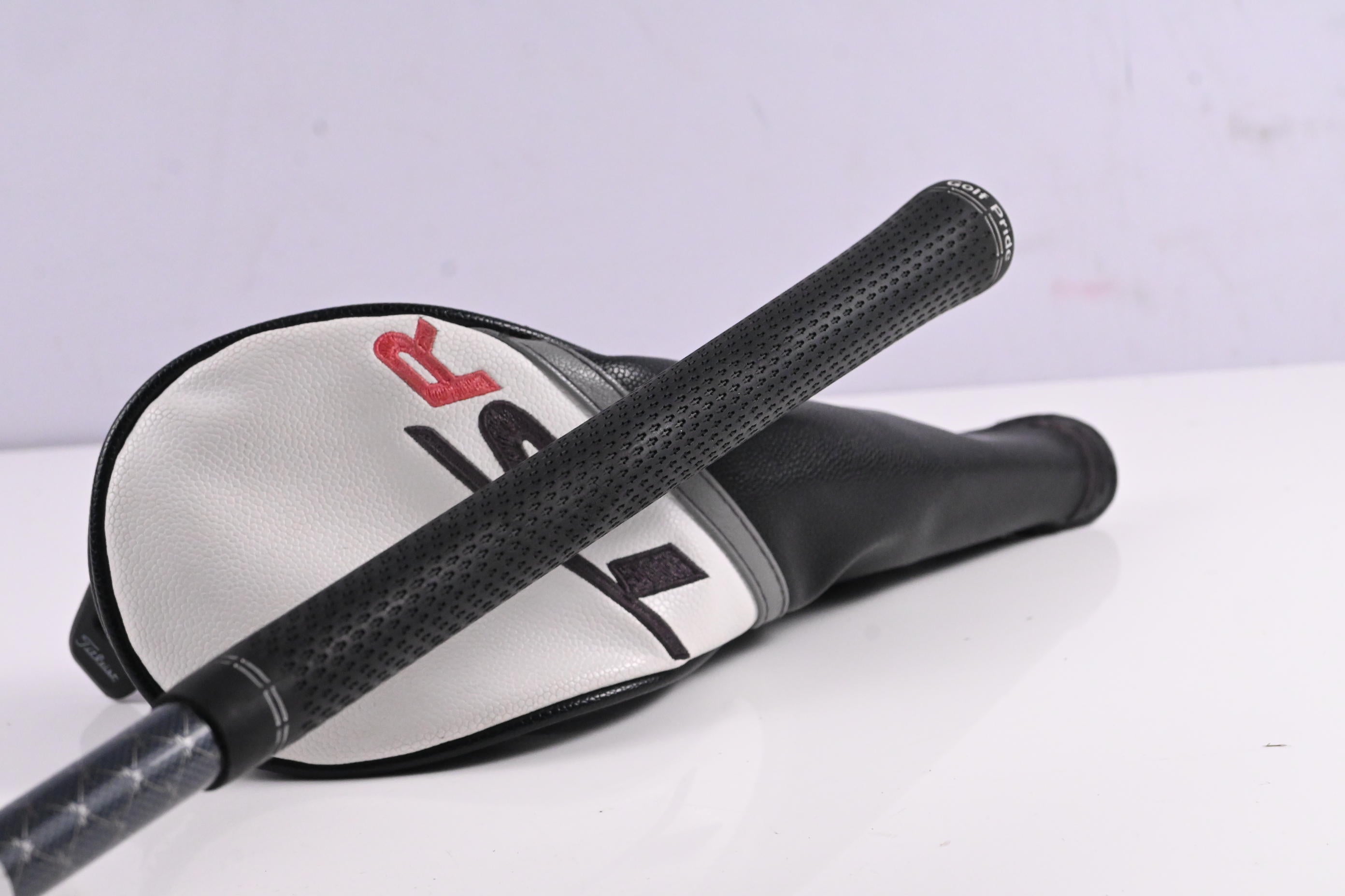 Titleist TSR2 #5 Wood / 18 Degree / Stiff Flex Tensei AV Blue 65 Shaft