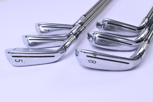 Taylormade M CGB Irons / 5-PW / Regular Flex Recoil ES 460 Shafts