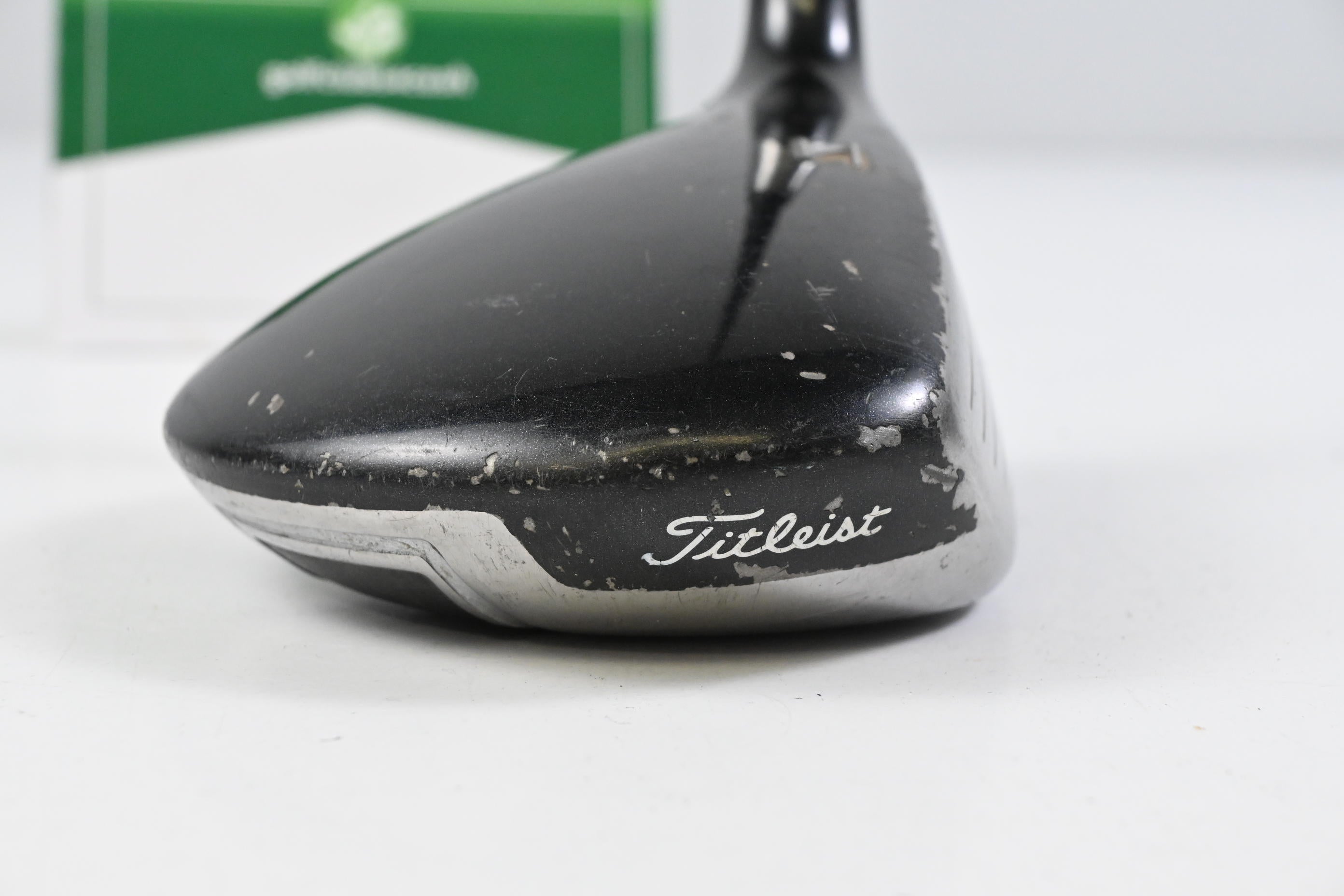 Titleist 909 F2 #3 Wood / 15.5 Degree / Regular Flex Aldila Voodoo Shaft