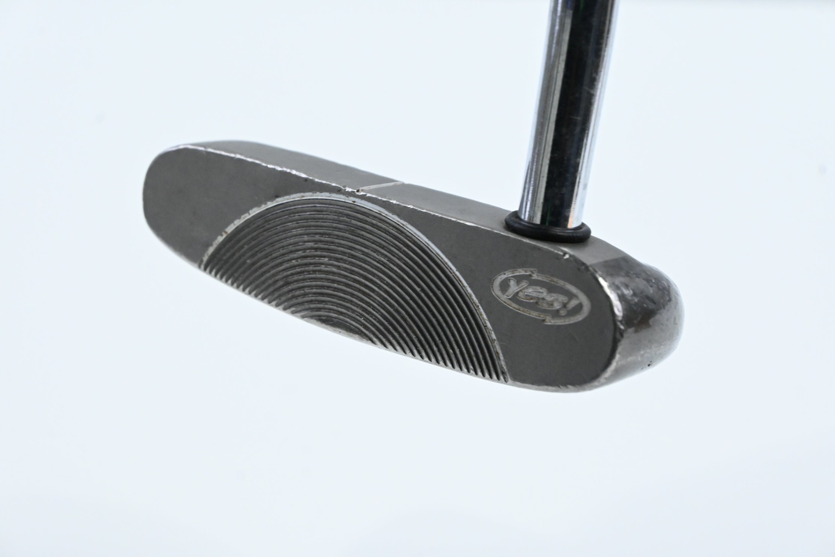 Yes! C-Groove Marilyn Putter / 34 Inch