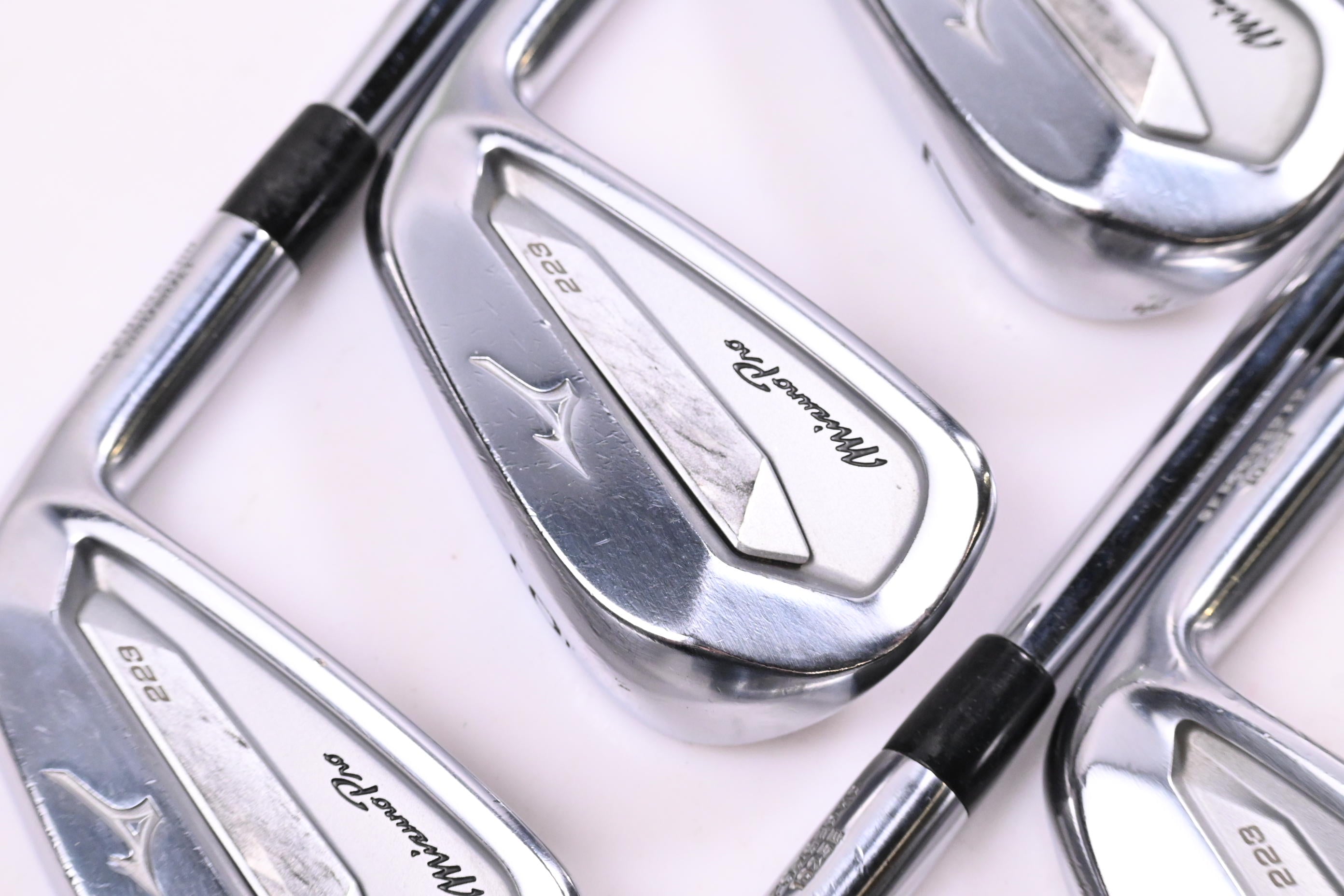 Mizuno Pro 223 Irons / 5-PW / Stiff Flex KBS Tour Lite 105 Steel Shafts