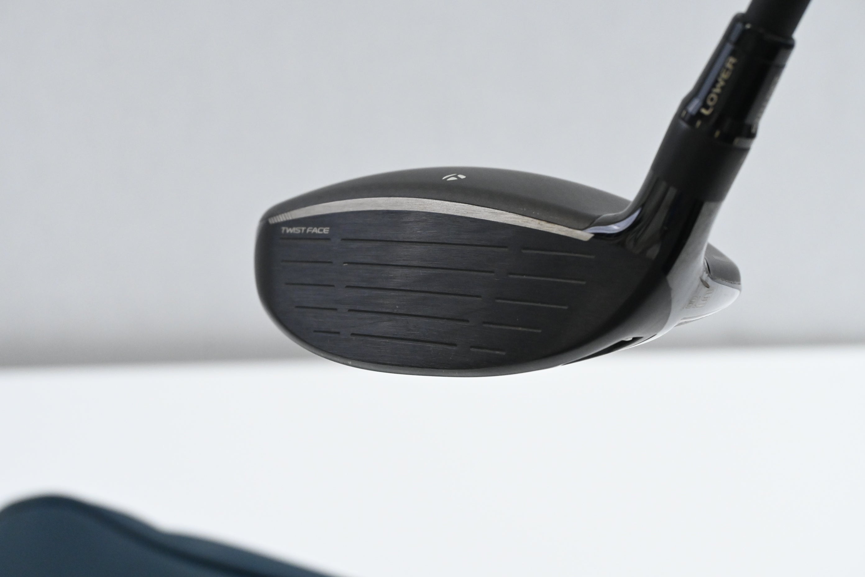 Taylormade Qi4D Max #5 Wood / 18 Degree / Regular Flex Taylormade Reax White 55