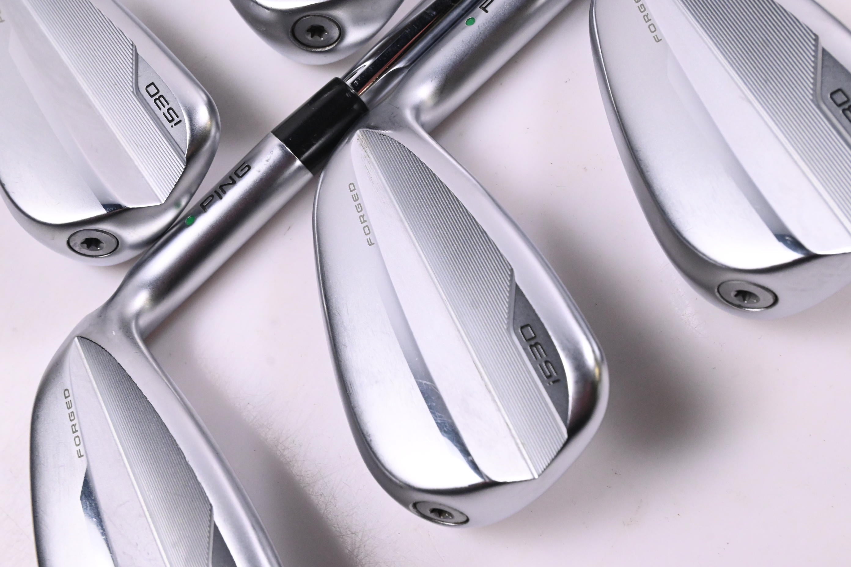 Ping i530 Irons / 6-PW / Green Dot / X-Flex True Temper Dynamic Gold 120 X100