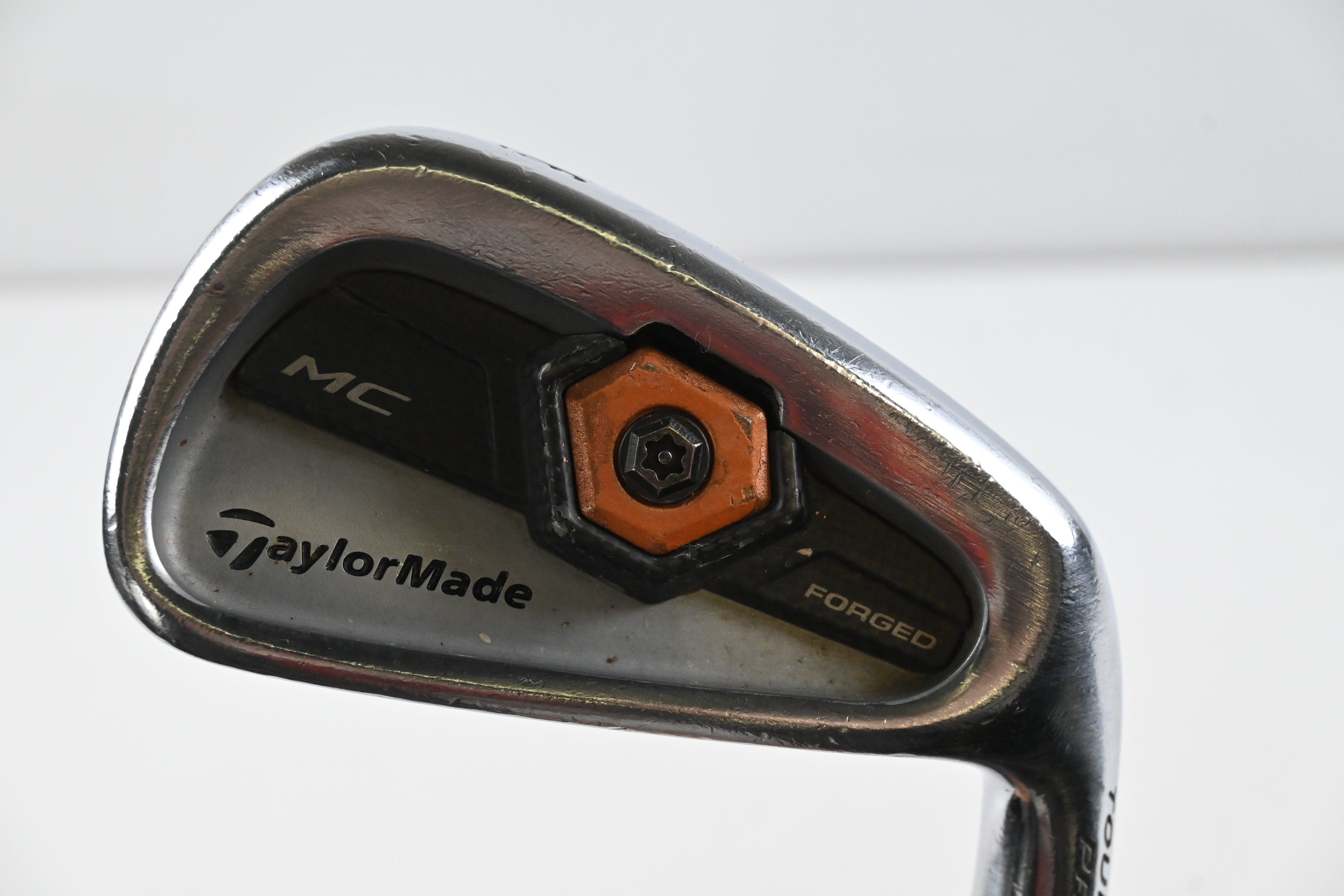 Taylormade Tour Preferred 2011 MC #6 Iron / Regular Flex Black Gold Shaft