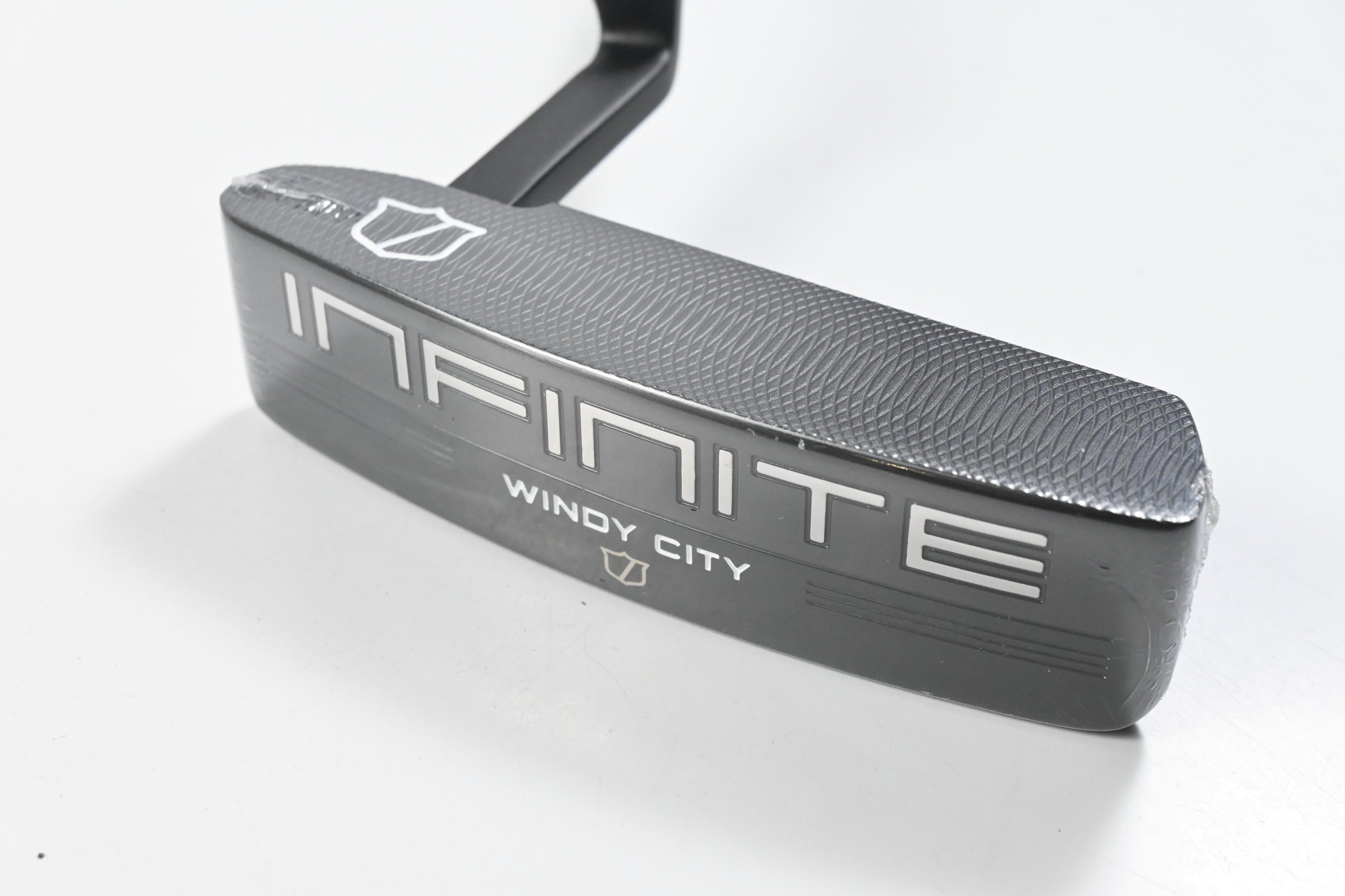 Left Hand Wilson Infinite Windy City 2024 Putter / 34 Inch