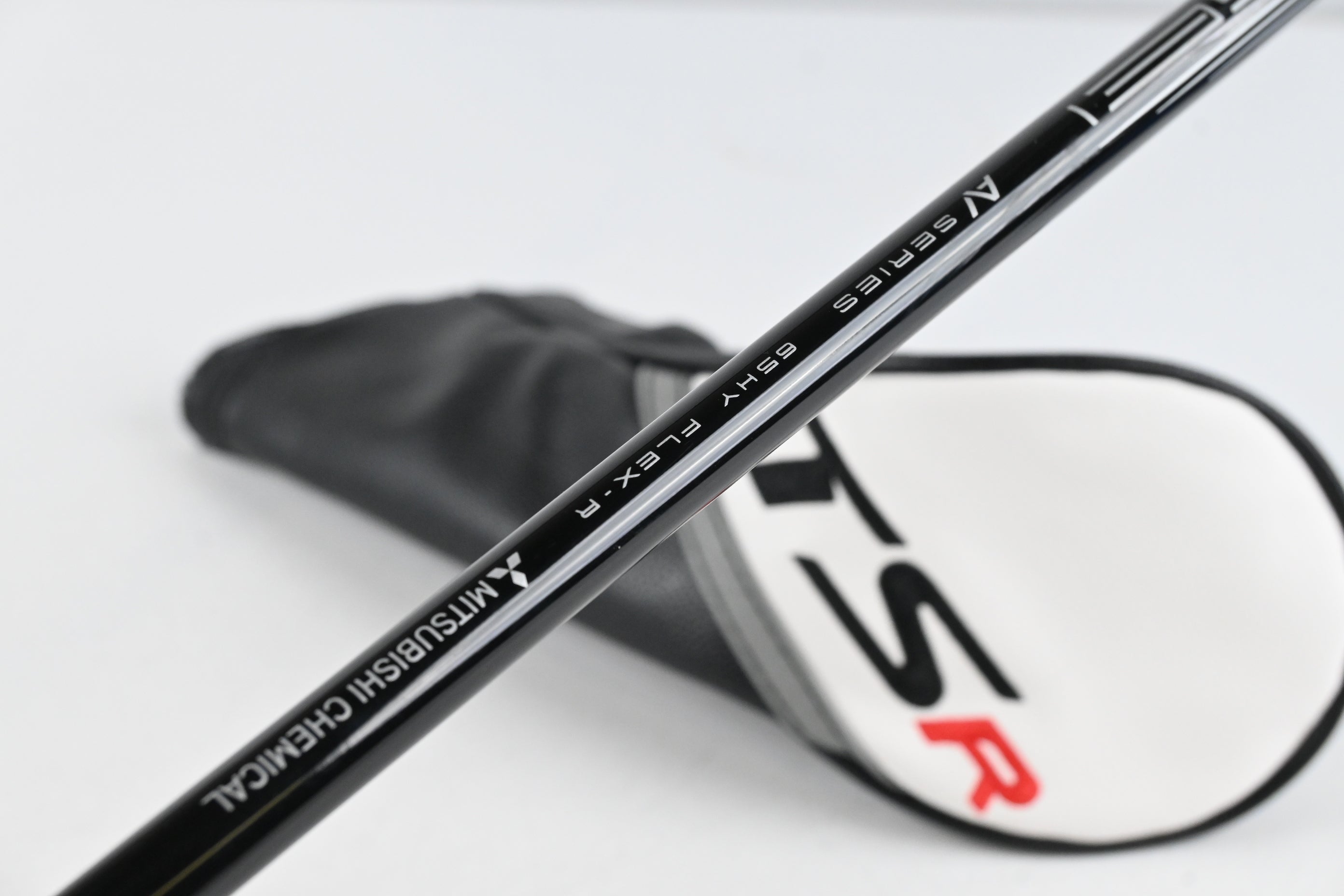 Left Hand Titleist TSR1 #5 Hybrid / 23 Degree / Regular Flex Tensei AV Blue 65 Shaft