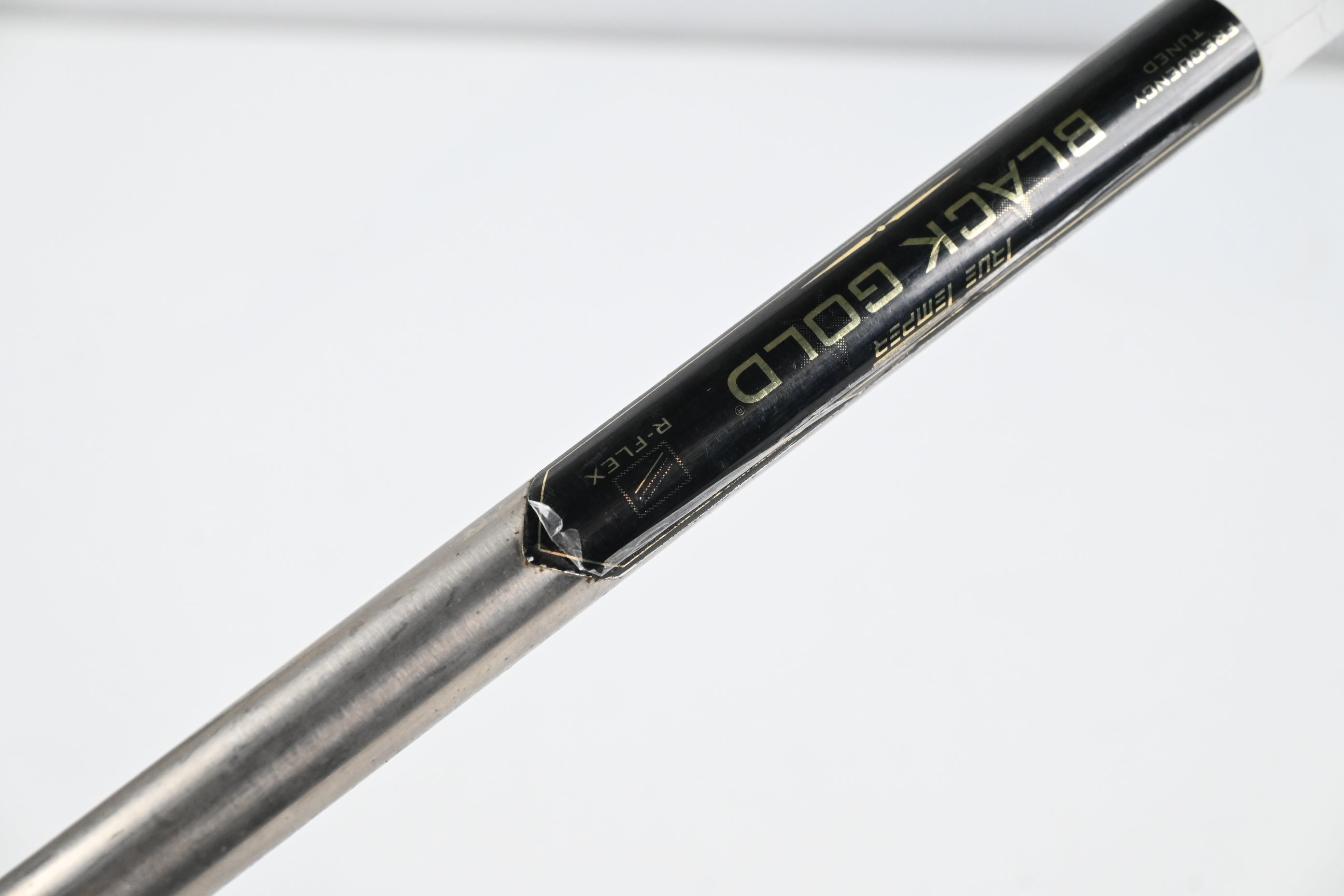 Taylormade Tour Preferred 2011 MC #6 Iron / Regular Flex Black Gold Shaft