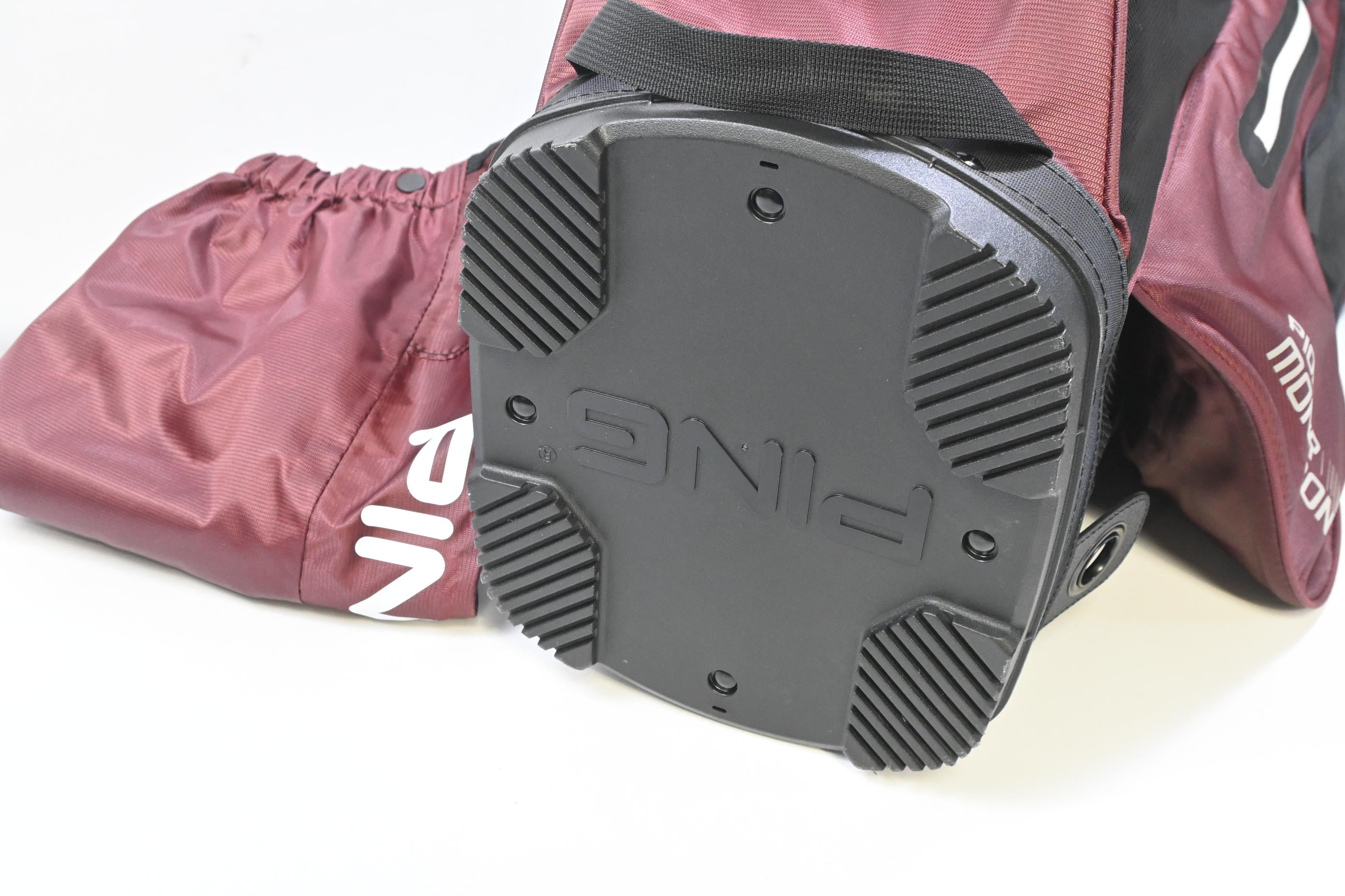 Ping Pioneer Monsoon Cart Bag / 15-Way Divider  / Red & Black