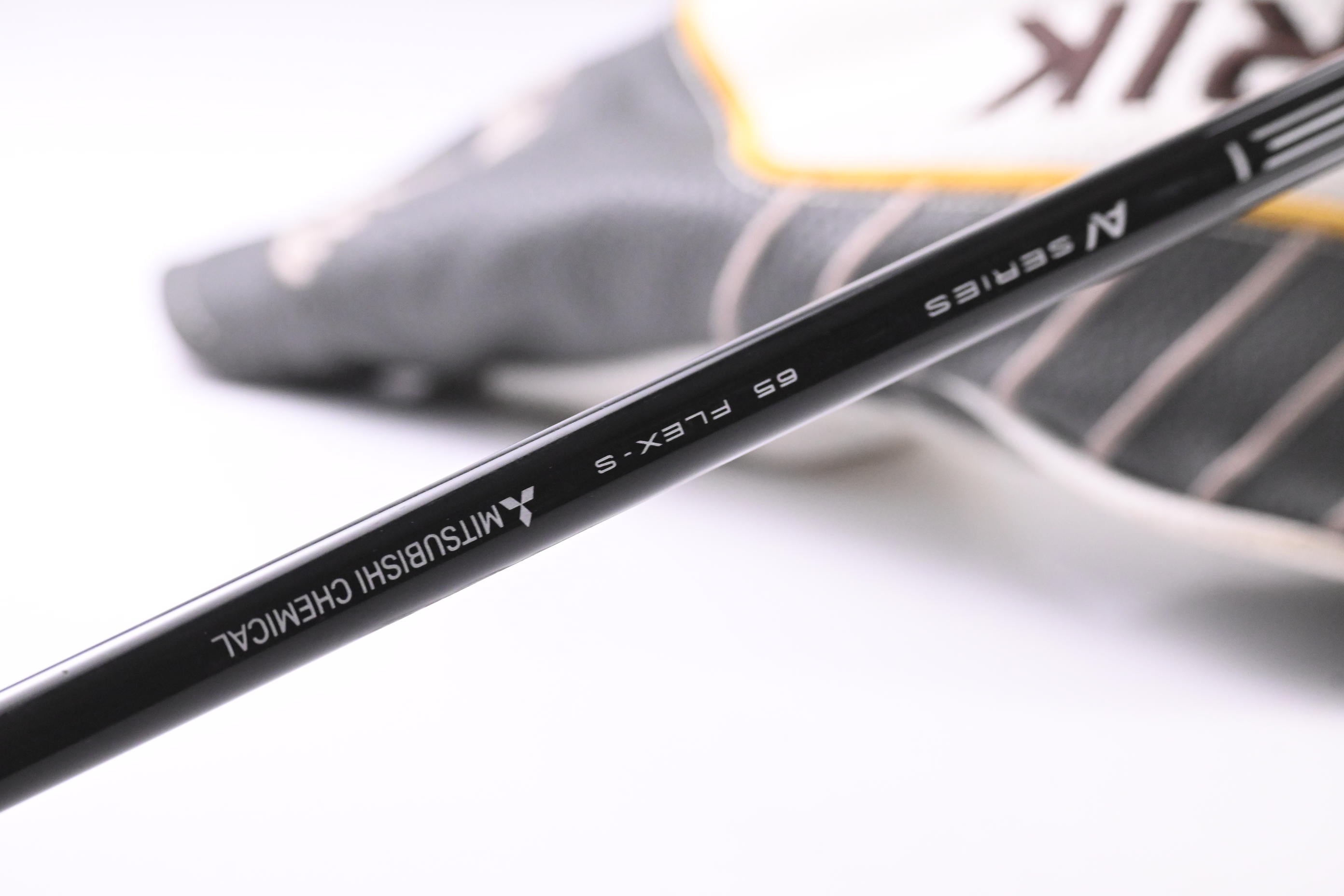 Callaway Mavrik Driver / 10.5 Degree / Stiff Flex Tensei AV White 65 Shaft