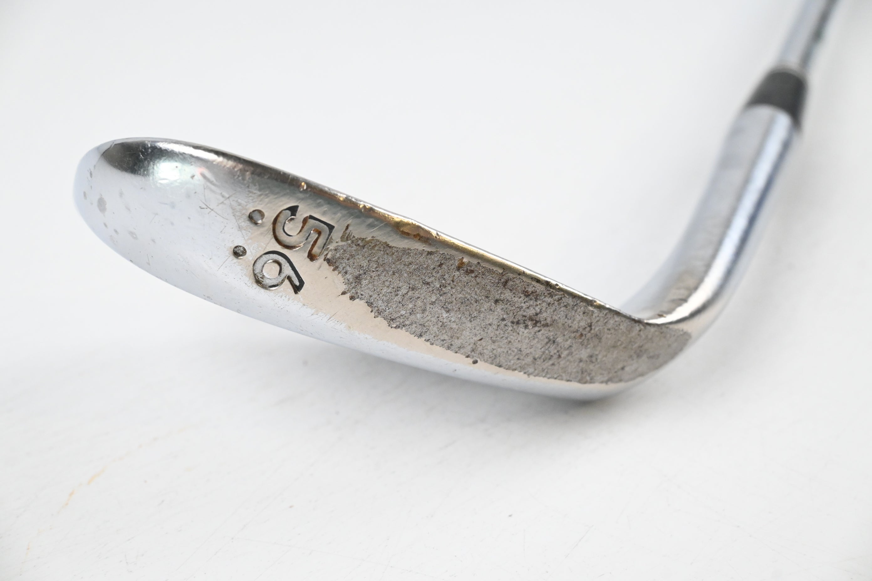 Cleveland 588 RTX 2.0 Sand Wedge / 56 Degree / Wedge Flex Dynamic Gold Shaft