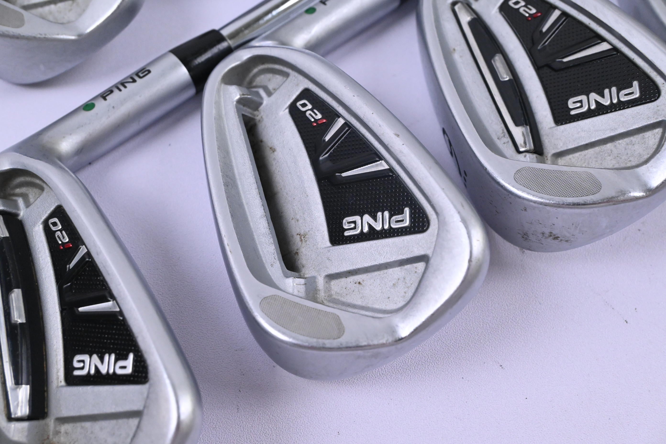 Ping i20 Irons / 4-PW / Green Dot / Regular Flex Ping CFS Shafts