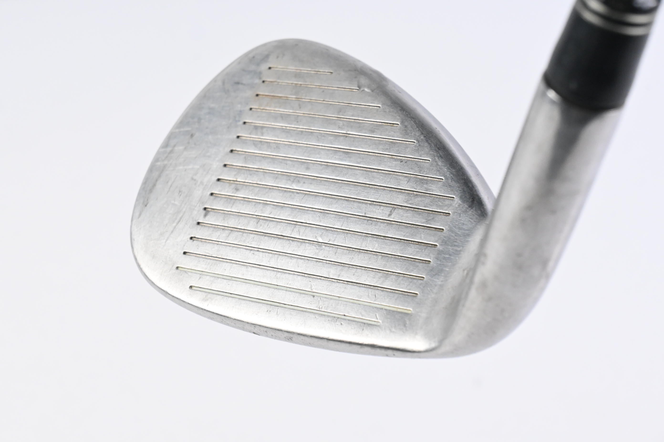 Taylormade R7 Draw Sand Wedge / 54 Degree / Stiff Flex T-Step 90 Shaft