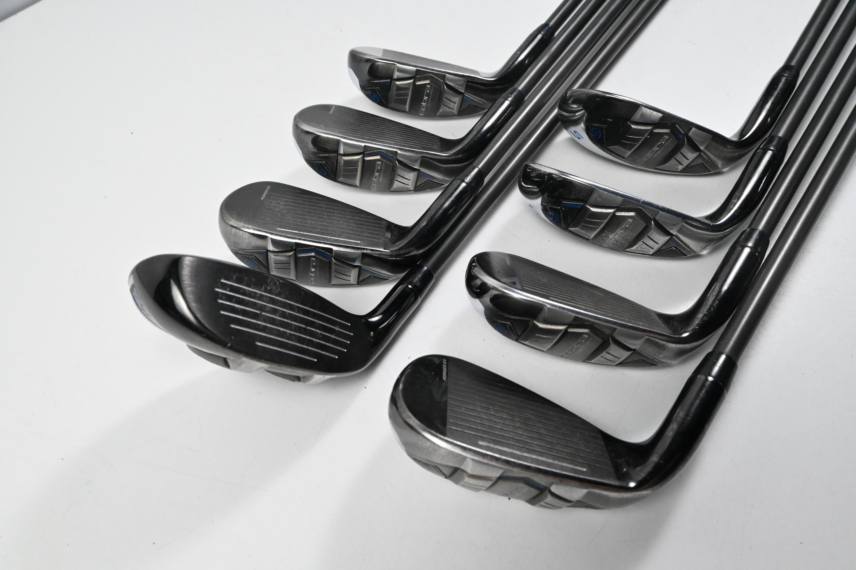 Cobra T-Rail 2023 Irons / 5H+6-PW+GW+SW / Regular Flex Cobra Ultralite 50 Shafts