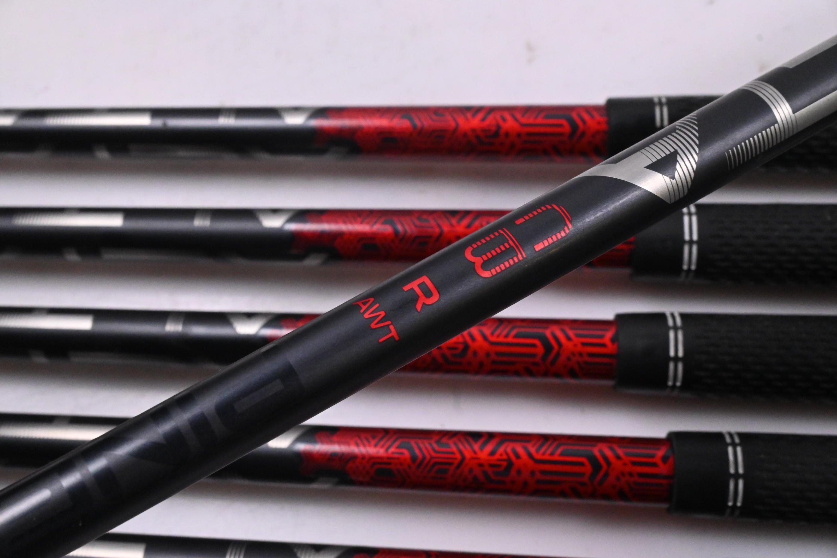 Ping G410 Irons / 5-PW+GW+SW / Green Dot / Regular Flex Ping Alta CB Red Shafts