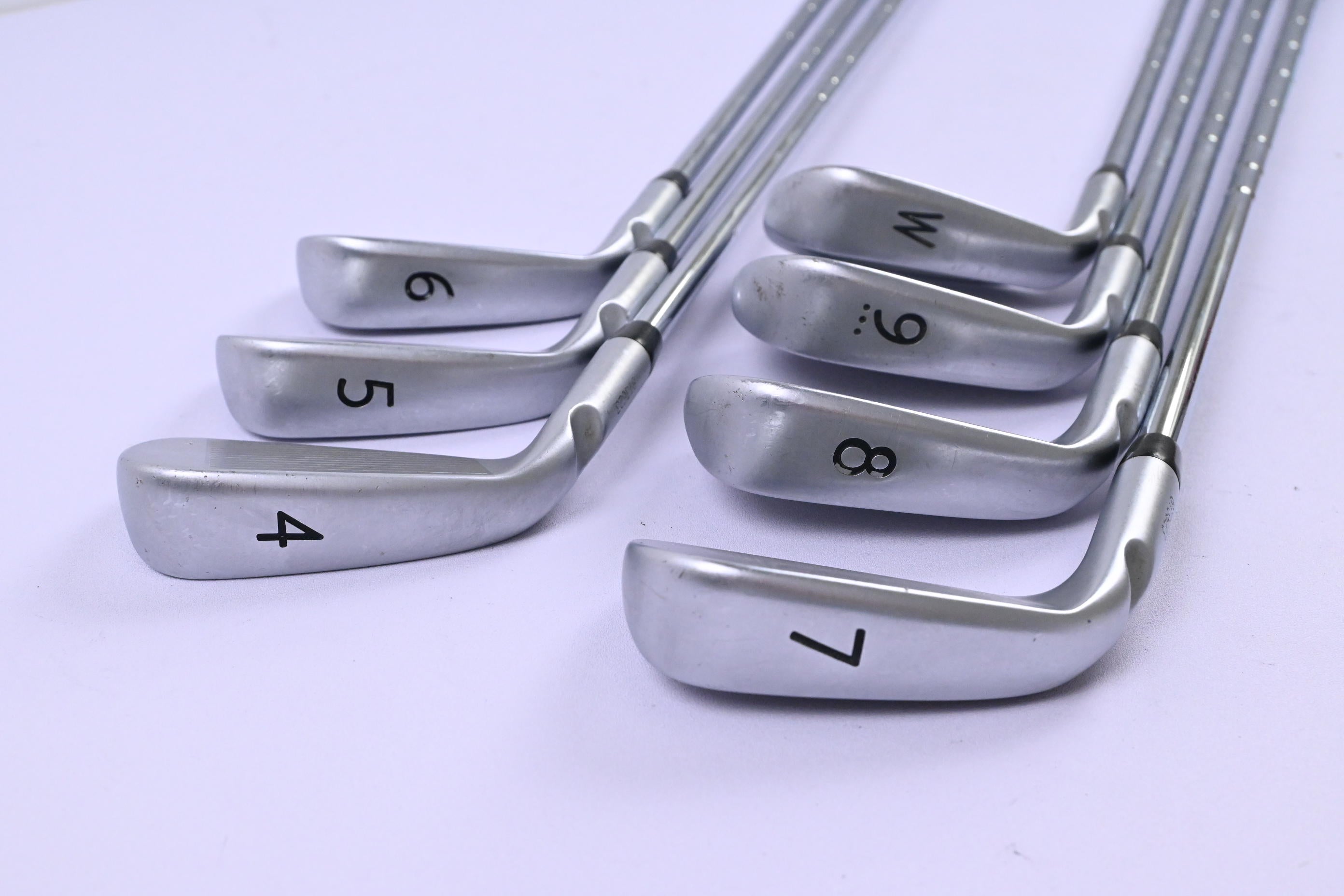 Ping i20 Irons / 4-PW / Green Dot / Regular Flex Ping CFS Shafts