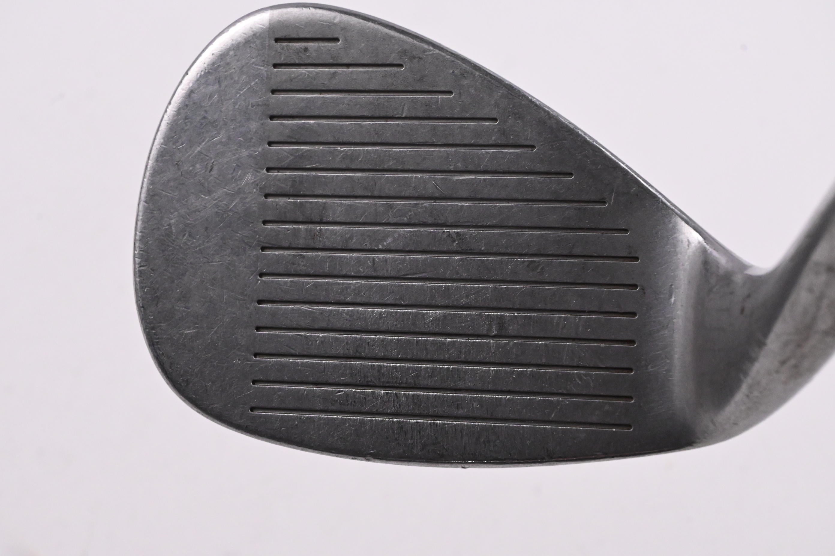 Wilson TW9 Sand Wedge / 56 Degree / Wedge Flex True Temper Dynamic Gold Shaft