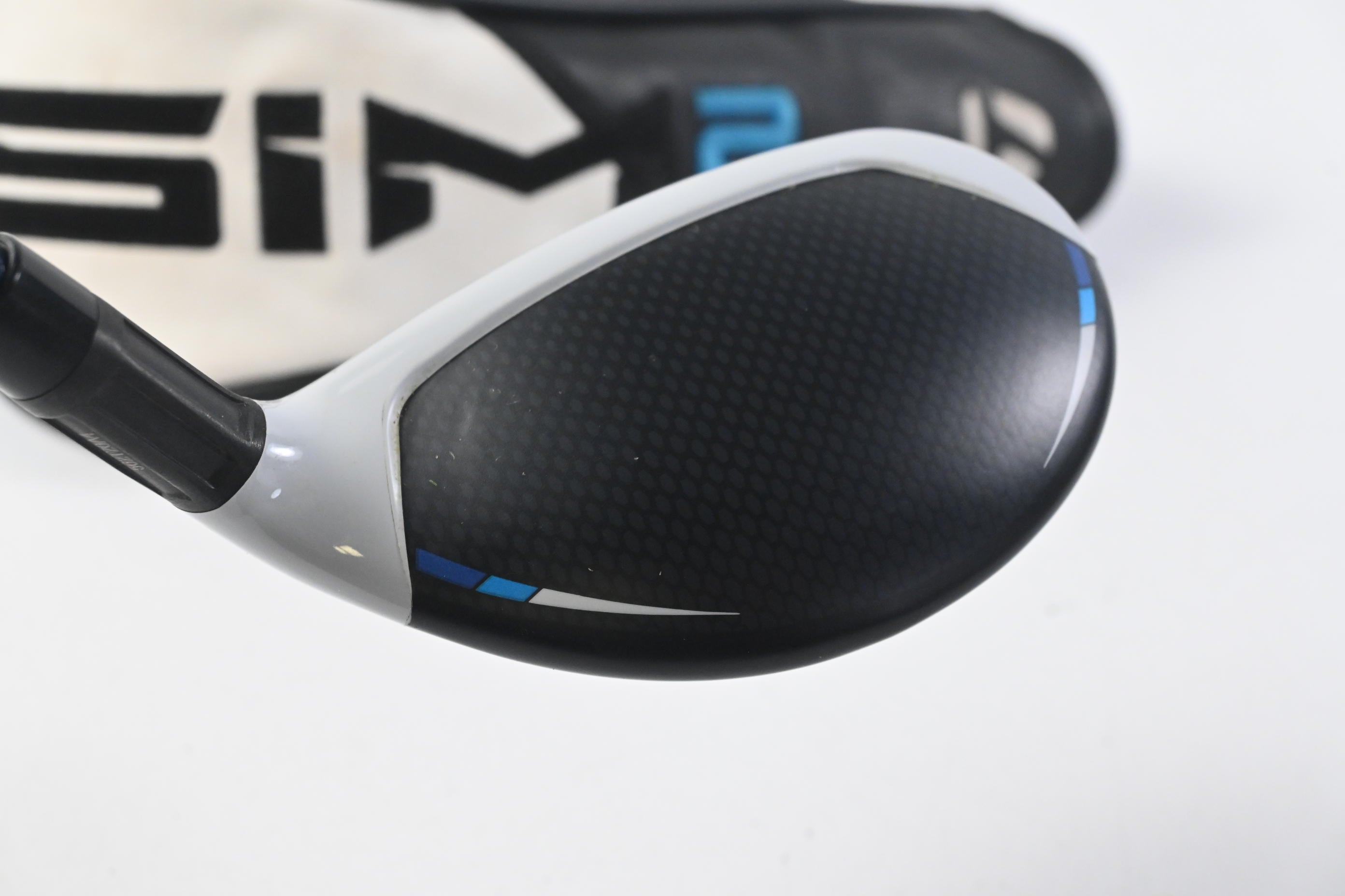 Taylormade SIM2 Max #4 Hybrid / 22 Degree / Regular Flex Fujikura Ventus Blue 6