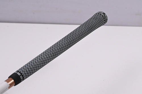Graphite Design Tour AD GC-4 Driver Shaft / Regular Flex / Taylormade 2nd Gen