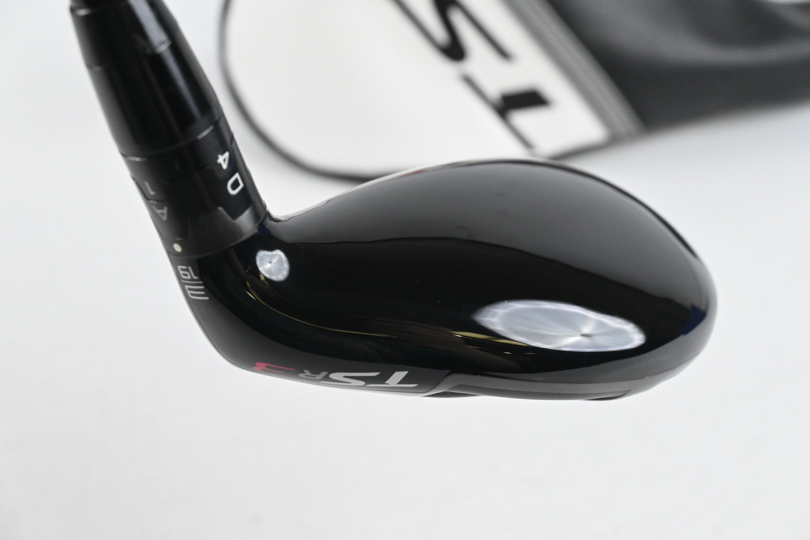 Titleist TSR3 #3 Hybrid / 19 Degree / Stiff Flex Tensei AV Blue 65 Shaft
