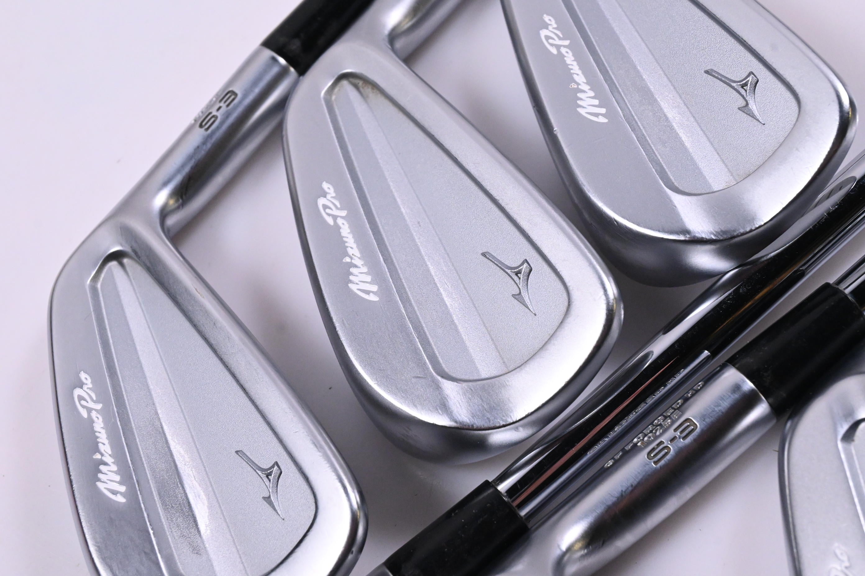 Mizuno Pro S-3 Irons / 4-PW / X-Flex N.S.Pro Modus3 Tour 115 Shafts