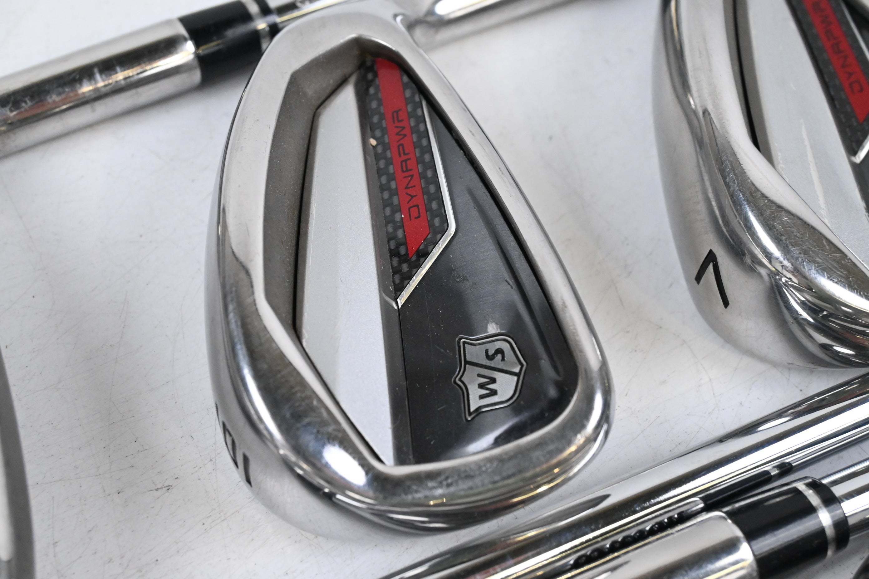 Wilson Dynapower 2023 Irons / 5-PW / Regular Flex KBS MAX Ultralite Shafts
