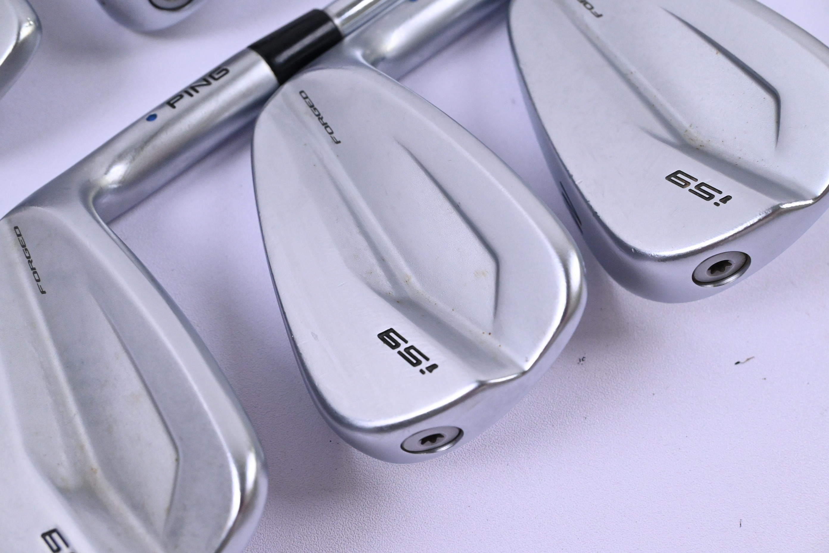 Ping i59 Irons / 5-PW / Blue Dot / Stiff Flex Dynamic Gold S300 Shafts