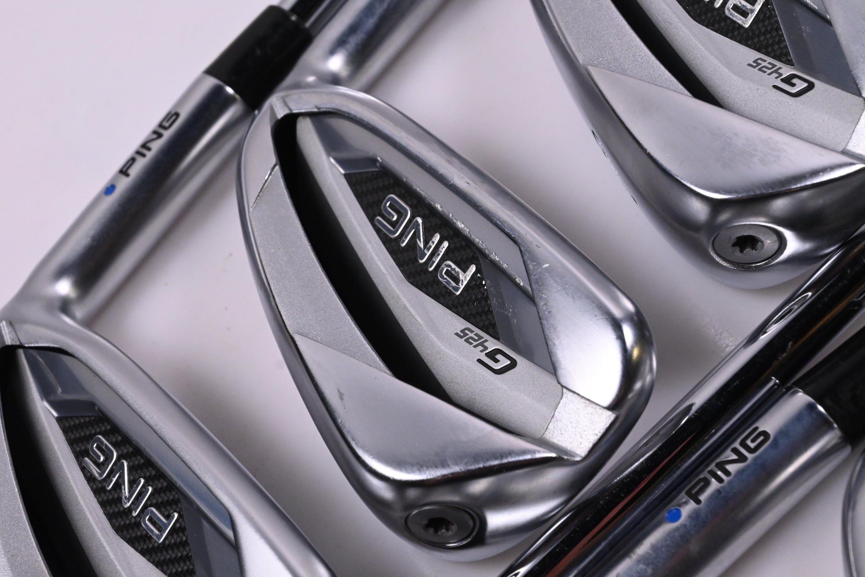 Ping G425 Irons / 5-PW+SW / Blue Dot / Regular Flex Ping AWT 2.0 Shafts