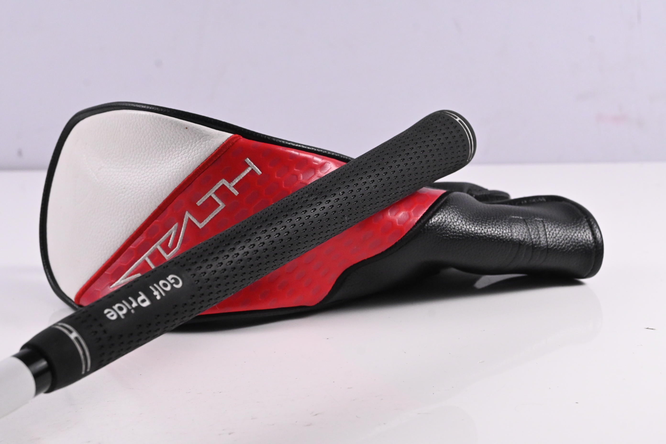 Taylormade Stealth 2 Plus #3 Wood / 15 Degree / Stiff Flex Kai'li Red 75 Shaft