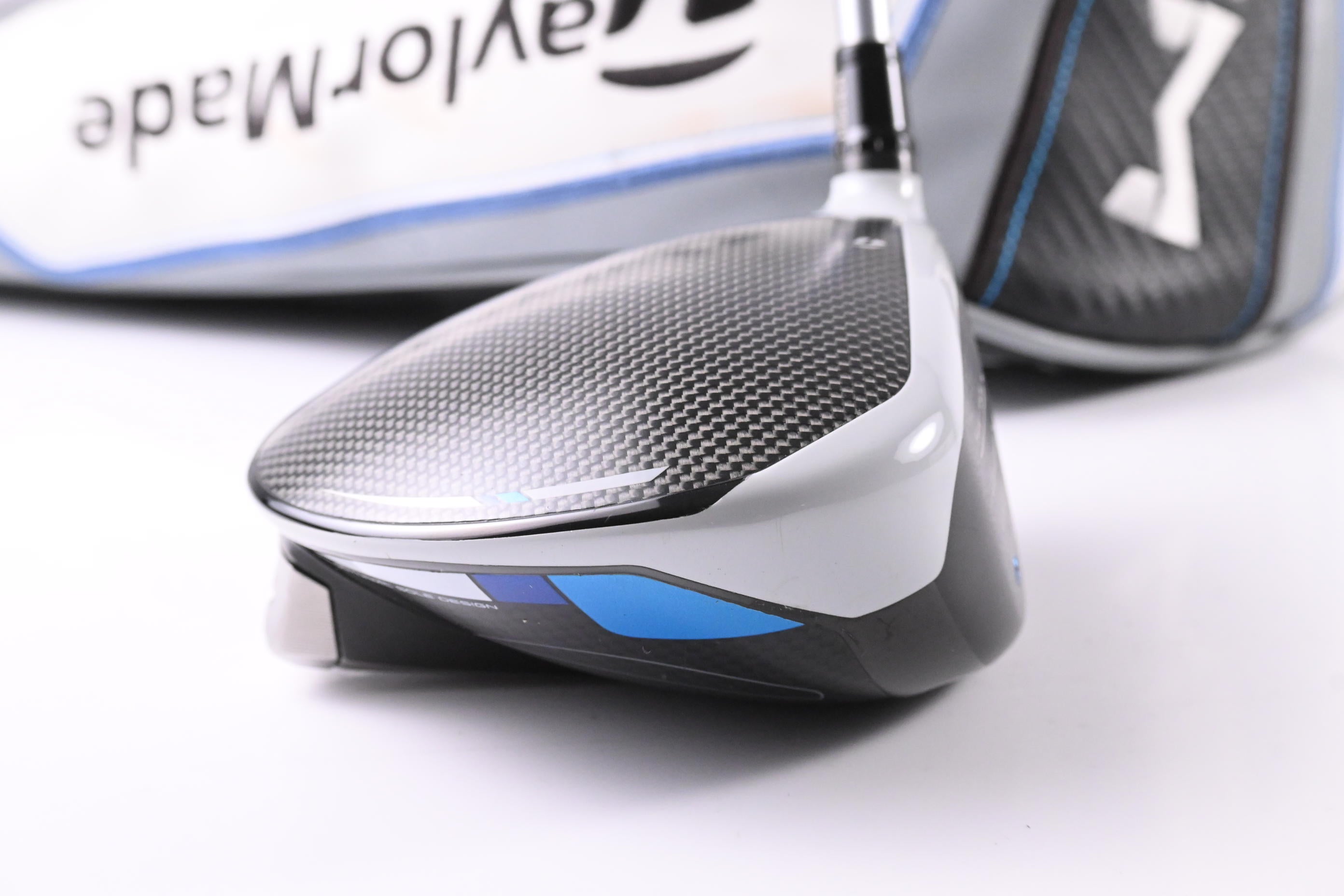 Taylormade SIM Max Driver / 9 Degree / Stiff Flex Fujikura Vista Pro 55 Shaft