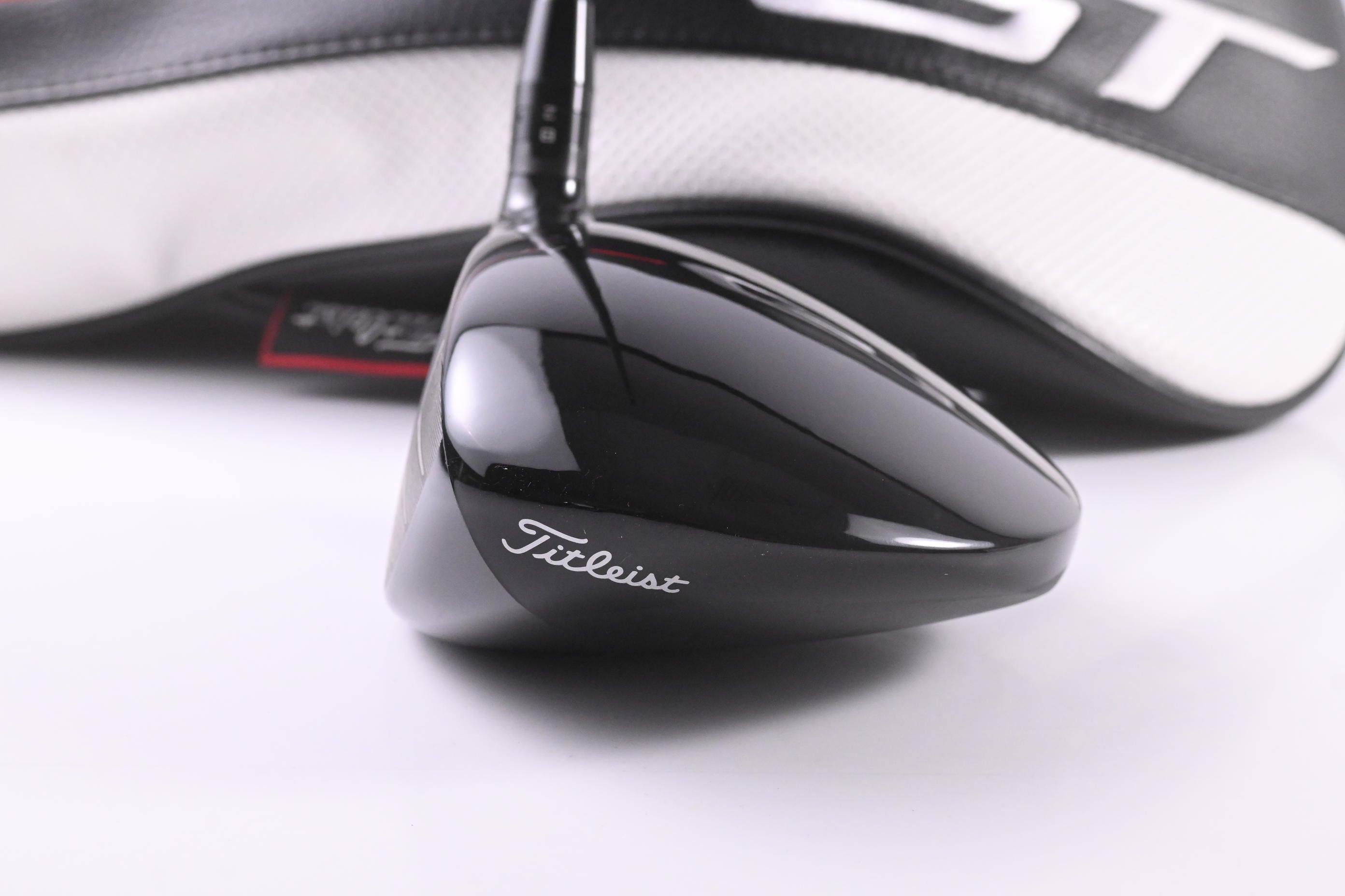 Left Hand Titleist GT3 Driver / 10 Degree / Regular Flex Project X HZRDUS Black