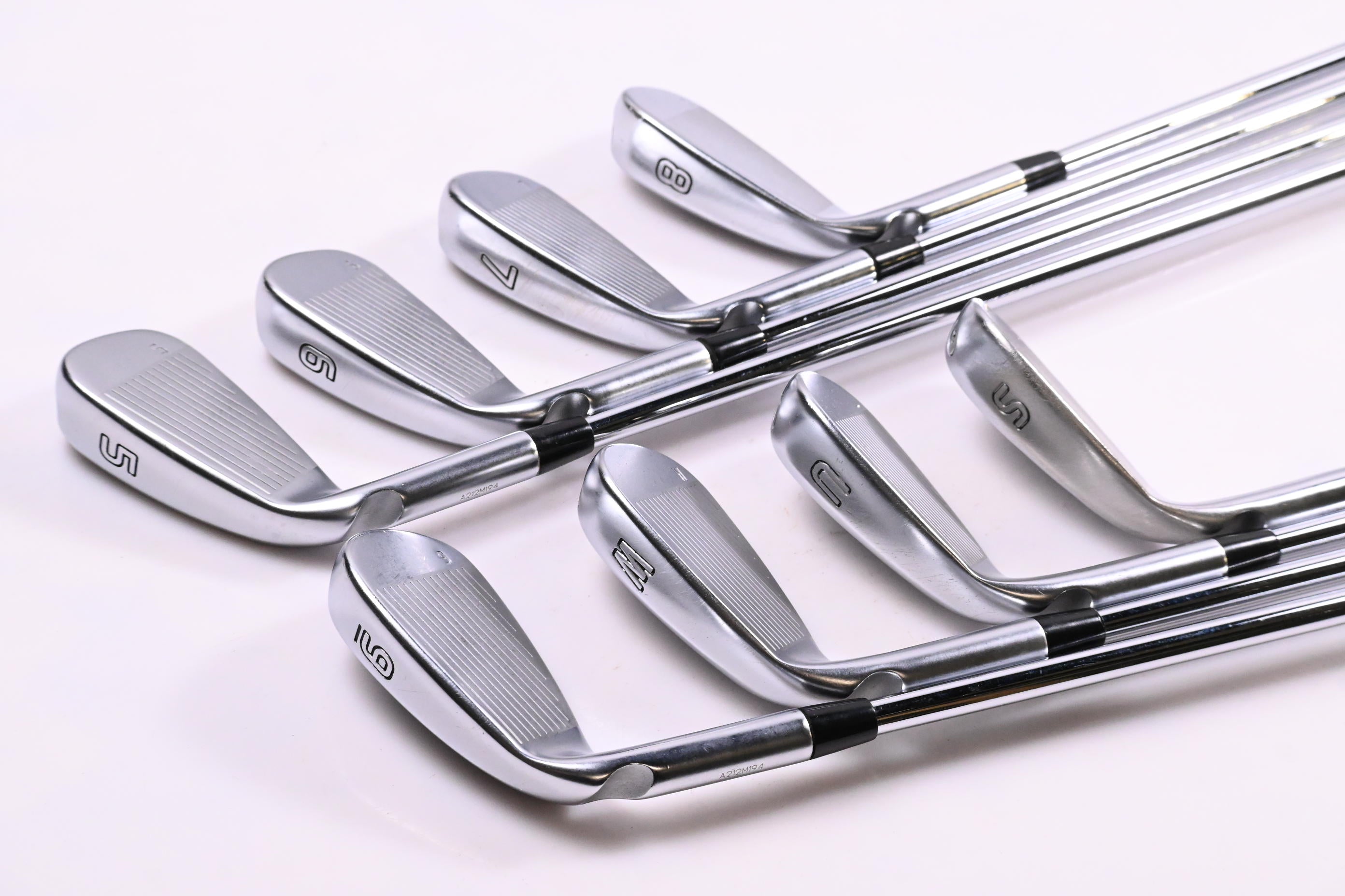 Ping G425 Irons / 5-PW+UW+SW / Blue Dot / Regular Flex Ping AWT 2.0 Shafts