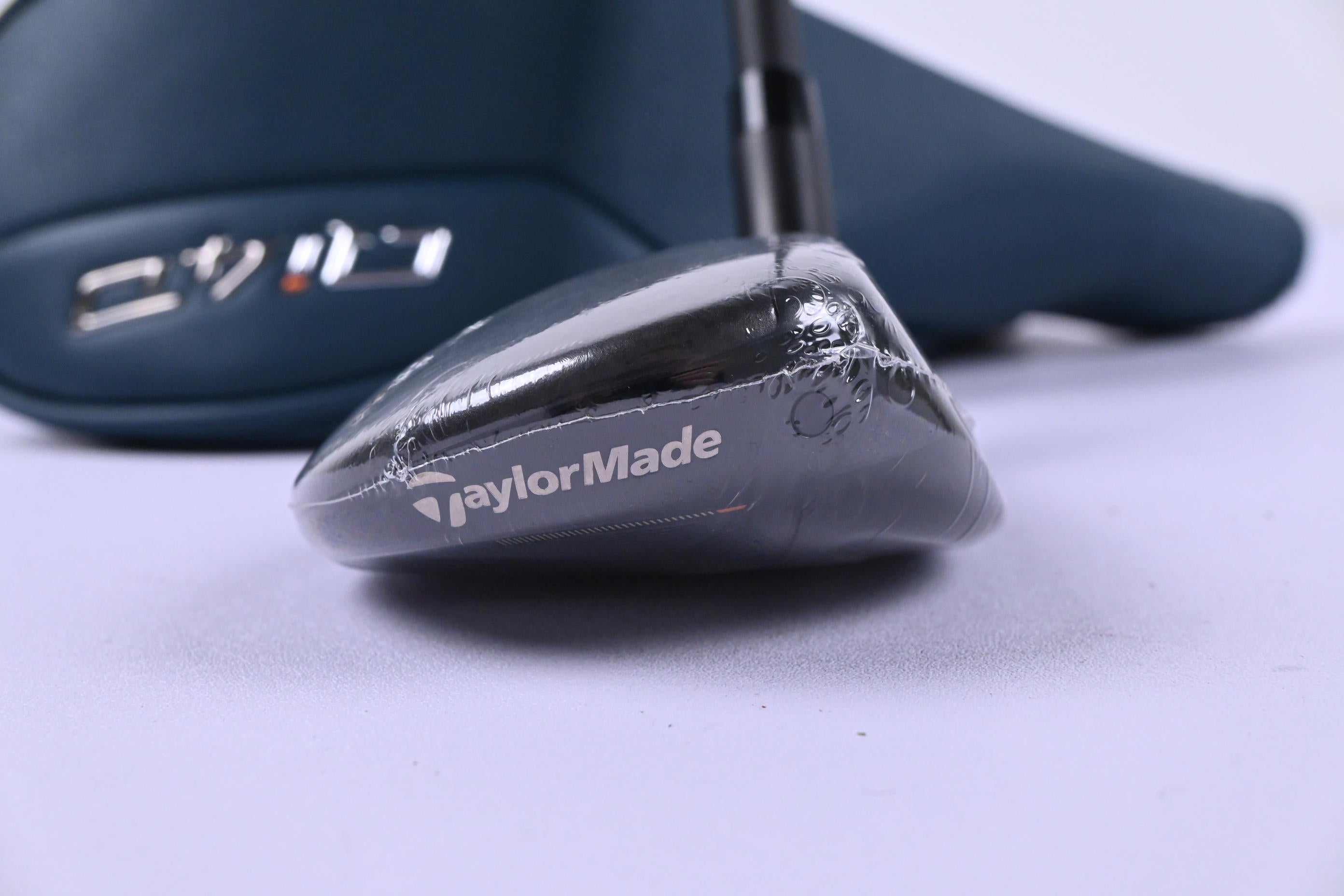 Taylormade Qi4D Max #5 Hybrid / 26 Degree / Regular Flex KBS REAX 50 Shaft