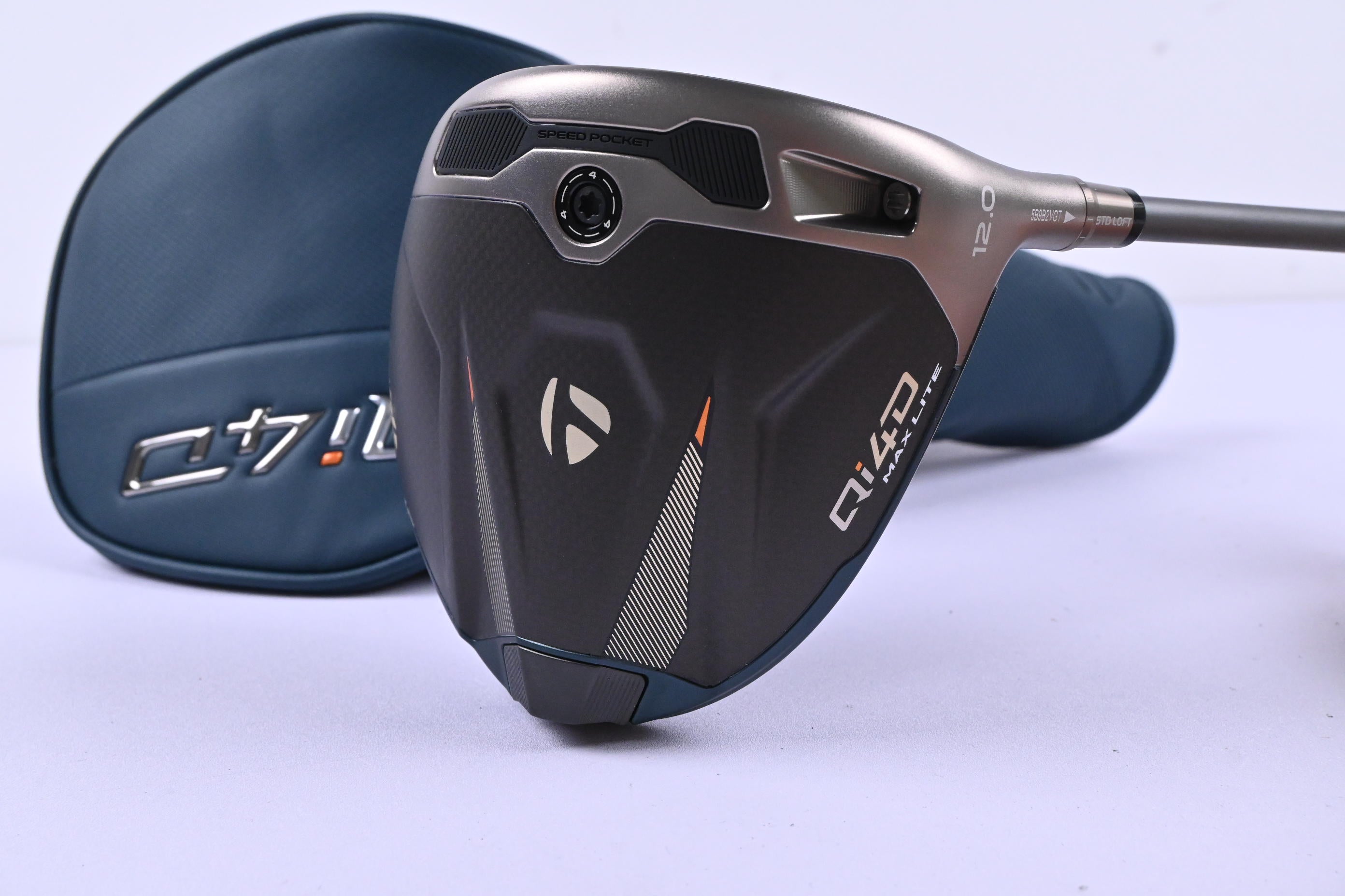Taylormade Qi4D Max Lite Driver / 12 Degree / Regular Flex REAX Blue 40 Shaft