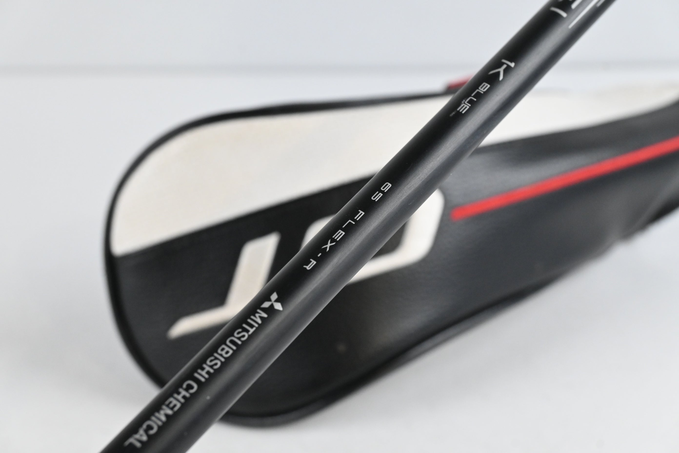 Titleist GT1 #3 Wood / 15 Degree / Regular Flex Tensei 1K Blue 75 Shaft