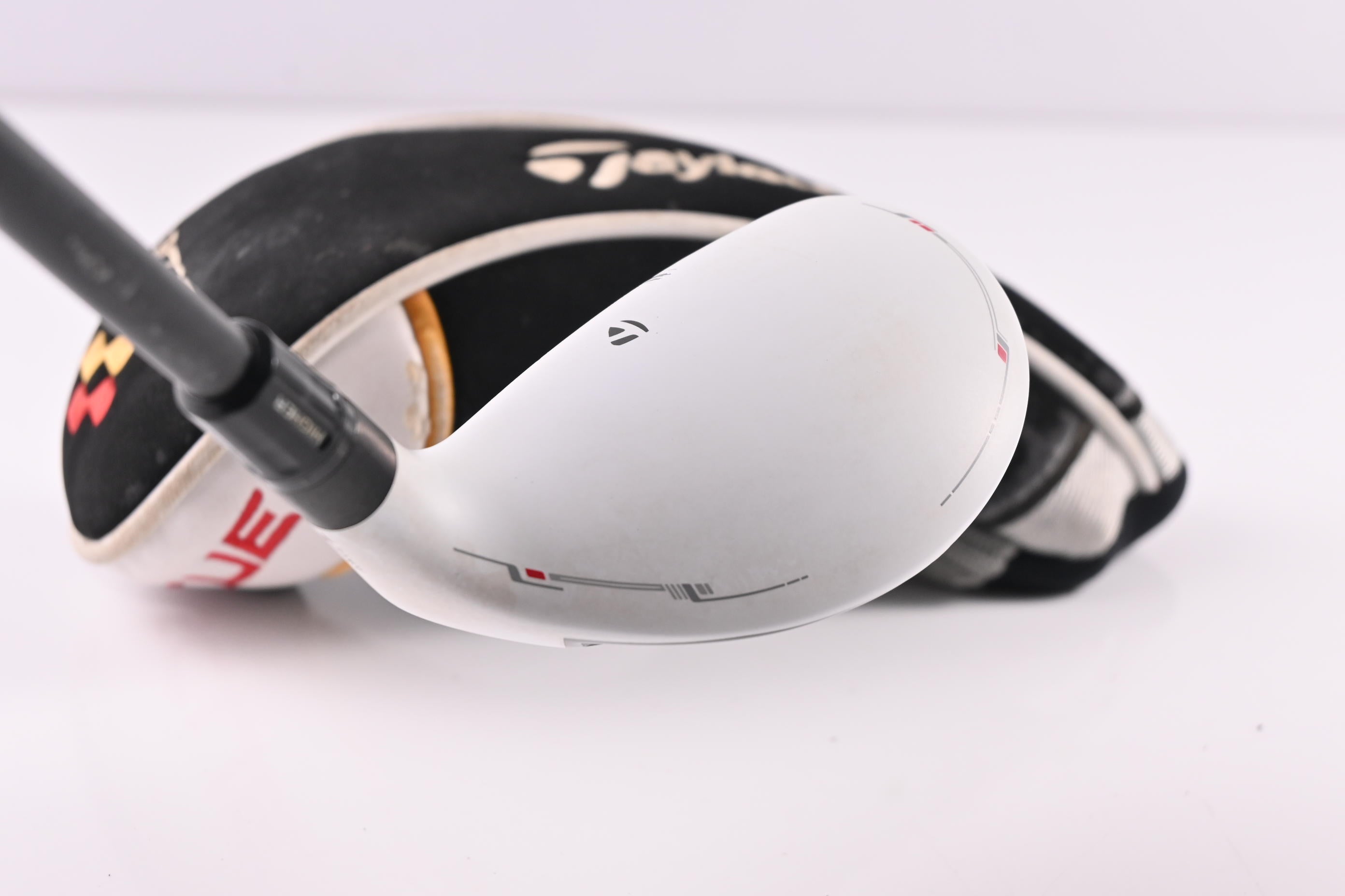 Taylormade Rescue 11 #4 Hybrid / 21 Degree / Regular Flex Aldila RIP 65 Shaft