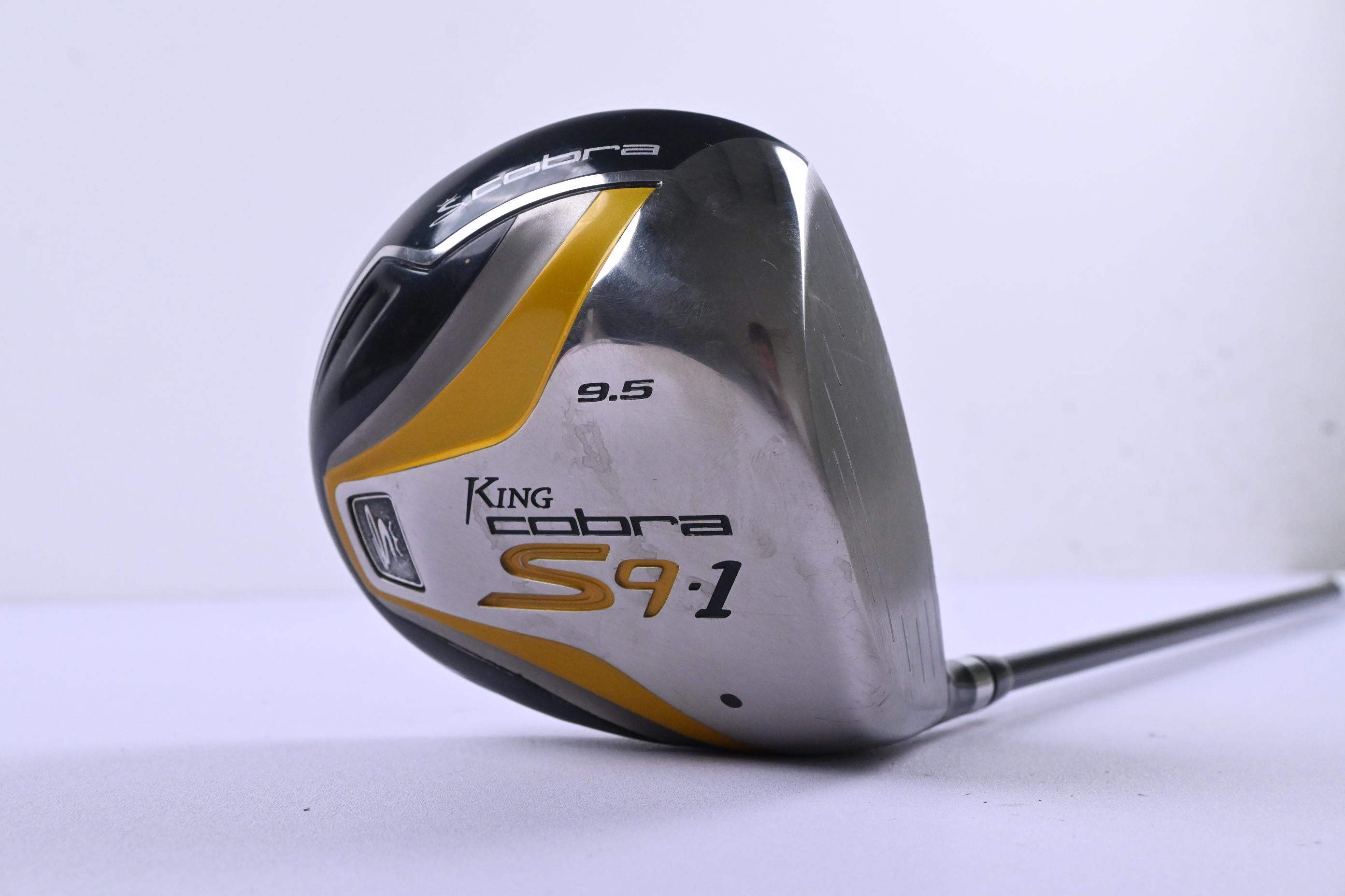 Cobra S9-1 Driver / 9.5 Degree / Stiff Flex Aldila DVS HL 55 Shaft