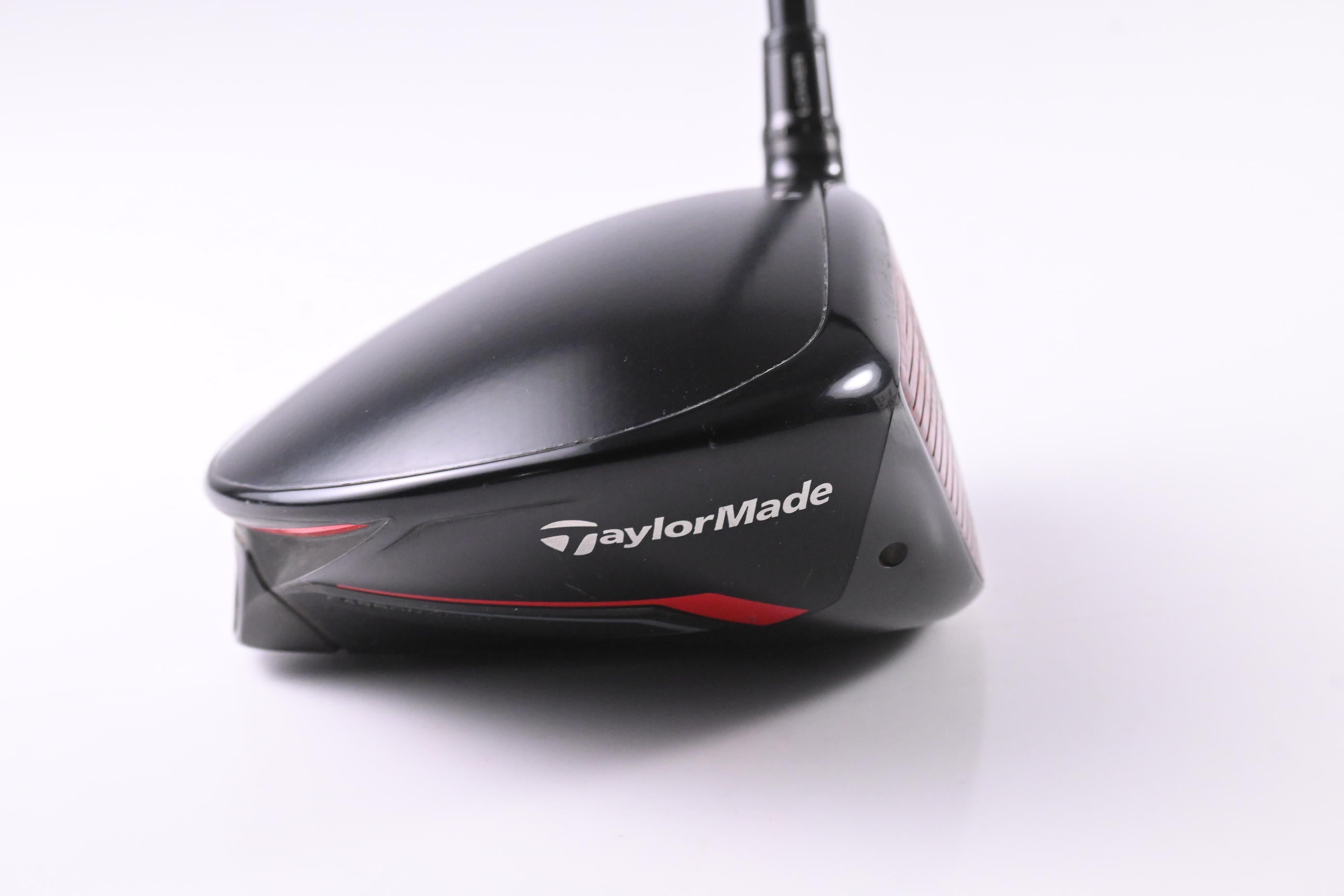Taylormade Stealth Driver / 10.5 Degree / Regular Flex HZRDUS Smoke RDX Red 60