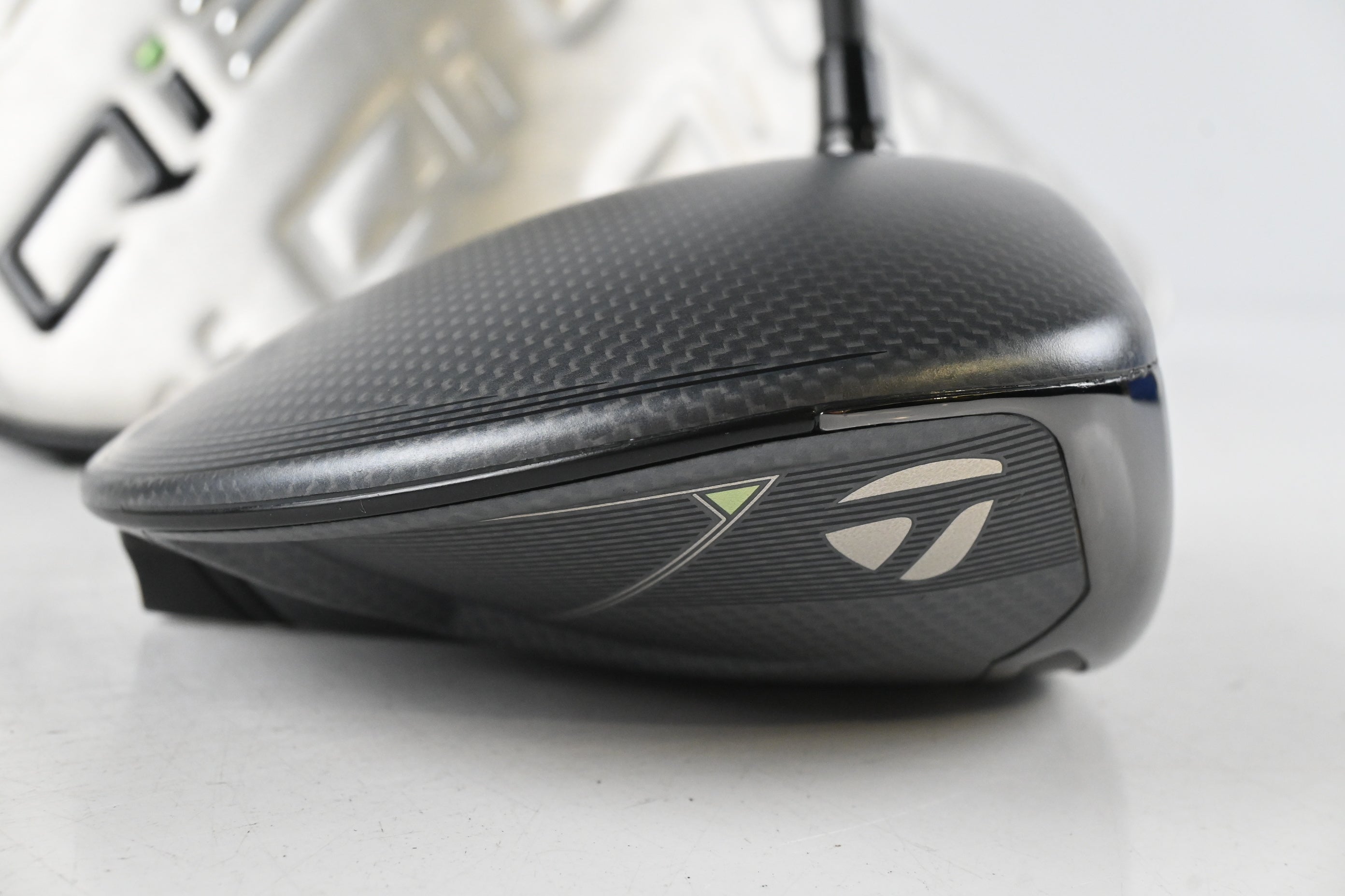 Taylormade Qi35 Driver / 10.5 Degree / Stiff Flex HZRDUS Black 60 Shaft