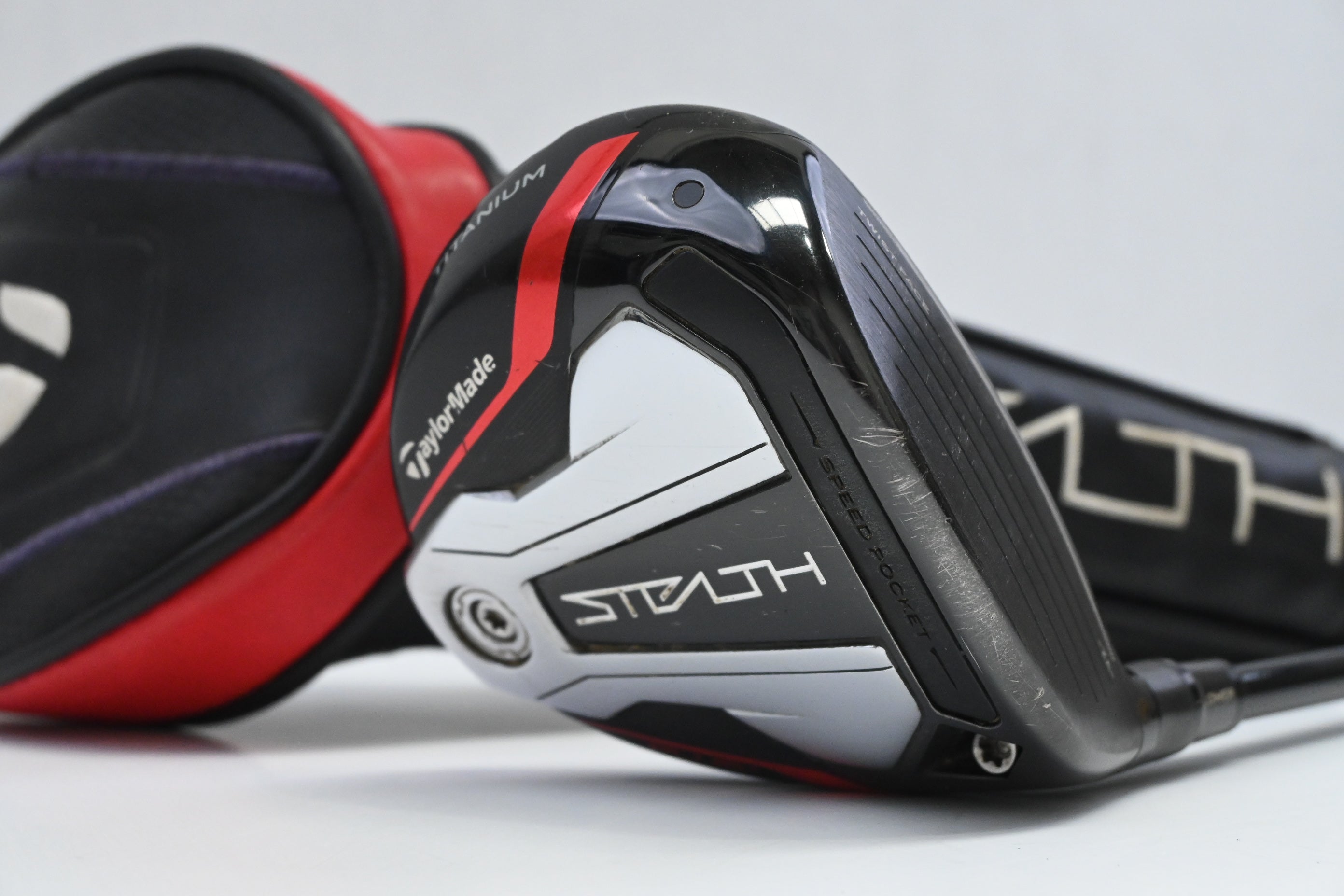 Taylormade Stealth Plus #3 Wood / 15 Degree / Stiff Flex HZRDUS Smoke Red RDX 75