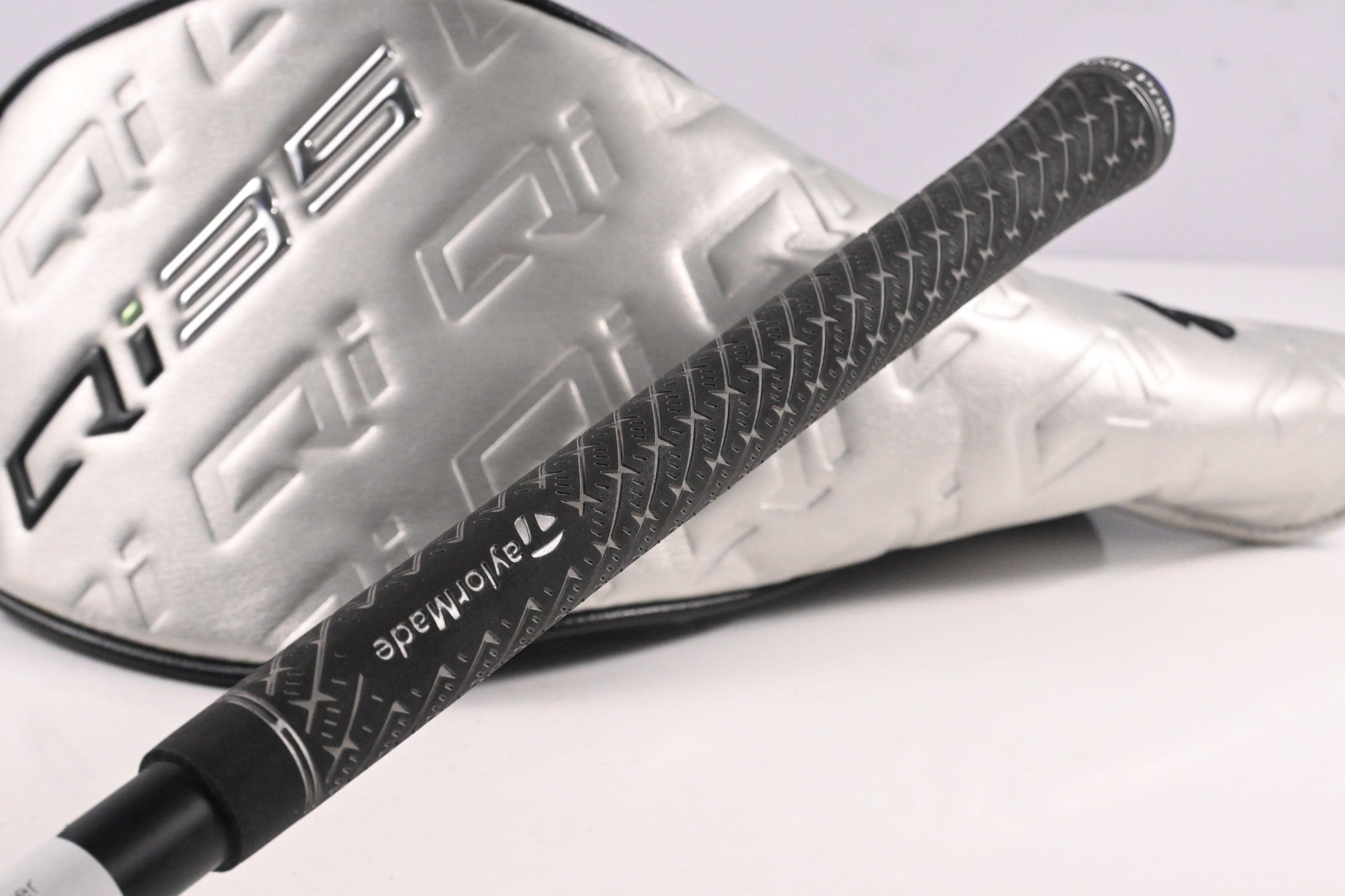 Taylormade Qi35 LS Driver / 9 Degree / Regular Flex Fujikura Air Speeder 50
