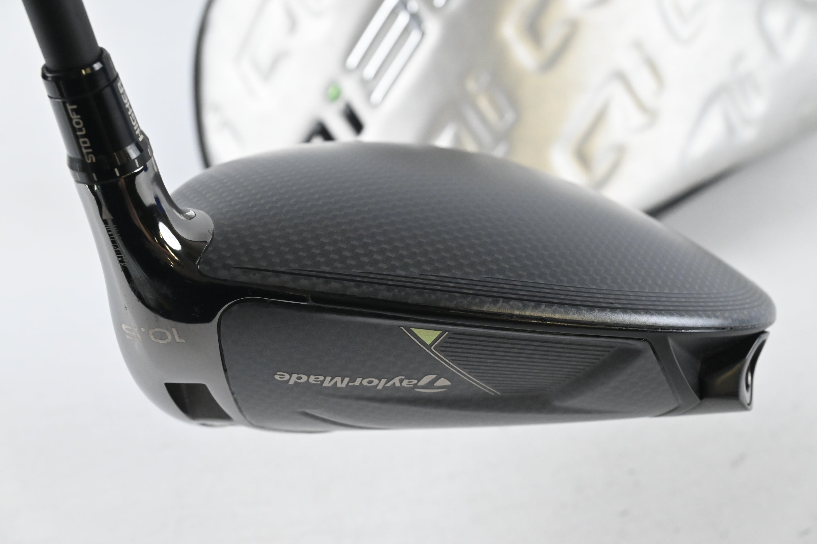 Taylormade Qi35 Driver / 10.5 Degree / Stiff Flex HZRDUS Black 60 Shaft
