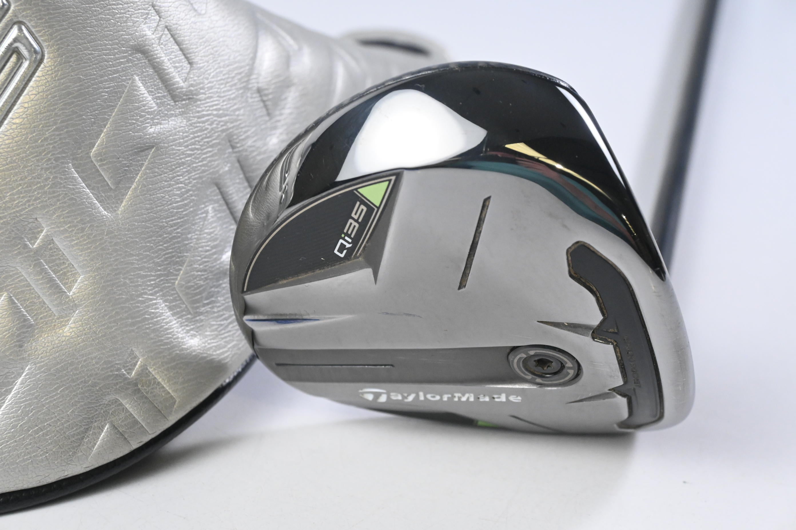 Taylormade Qi35 #7 Wood / 21 Degree / Regular Flex Kai'li Dark Waves Blue 65