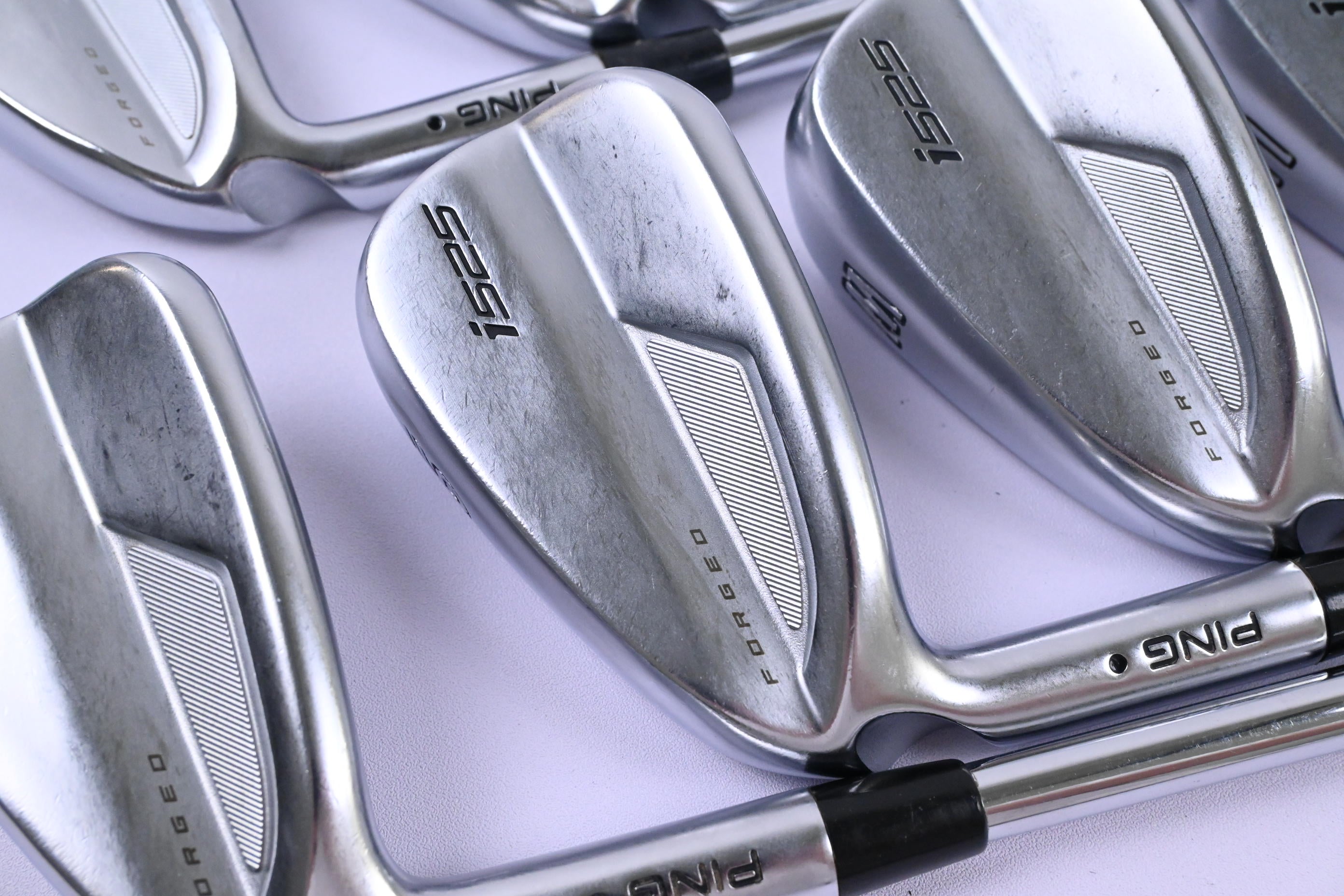 Left Hand Ping i525 Irons / 5-PW+GW / Black Dot / Stiff Flex N.S.PRO Shafts