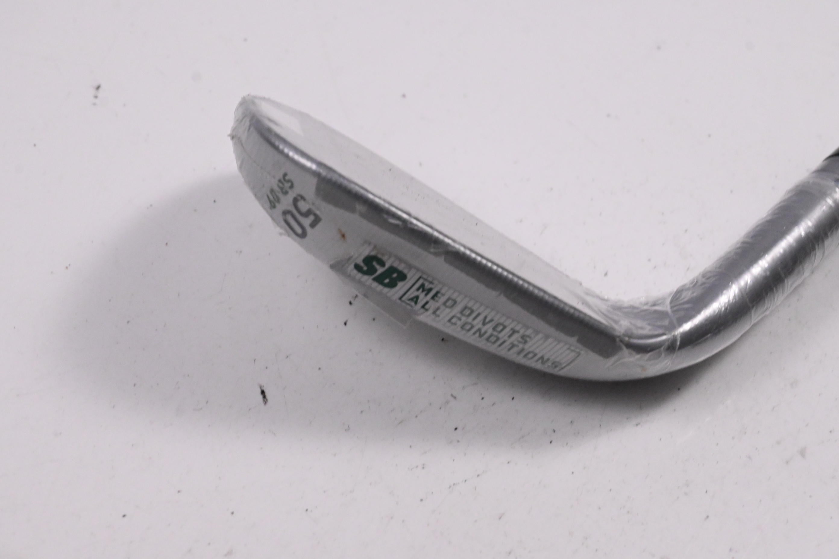 Taylormade Milled Grind 4 Gap Wedge / 50 Degree / Regular Flex Dynamic Gold 95