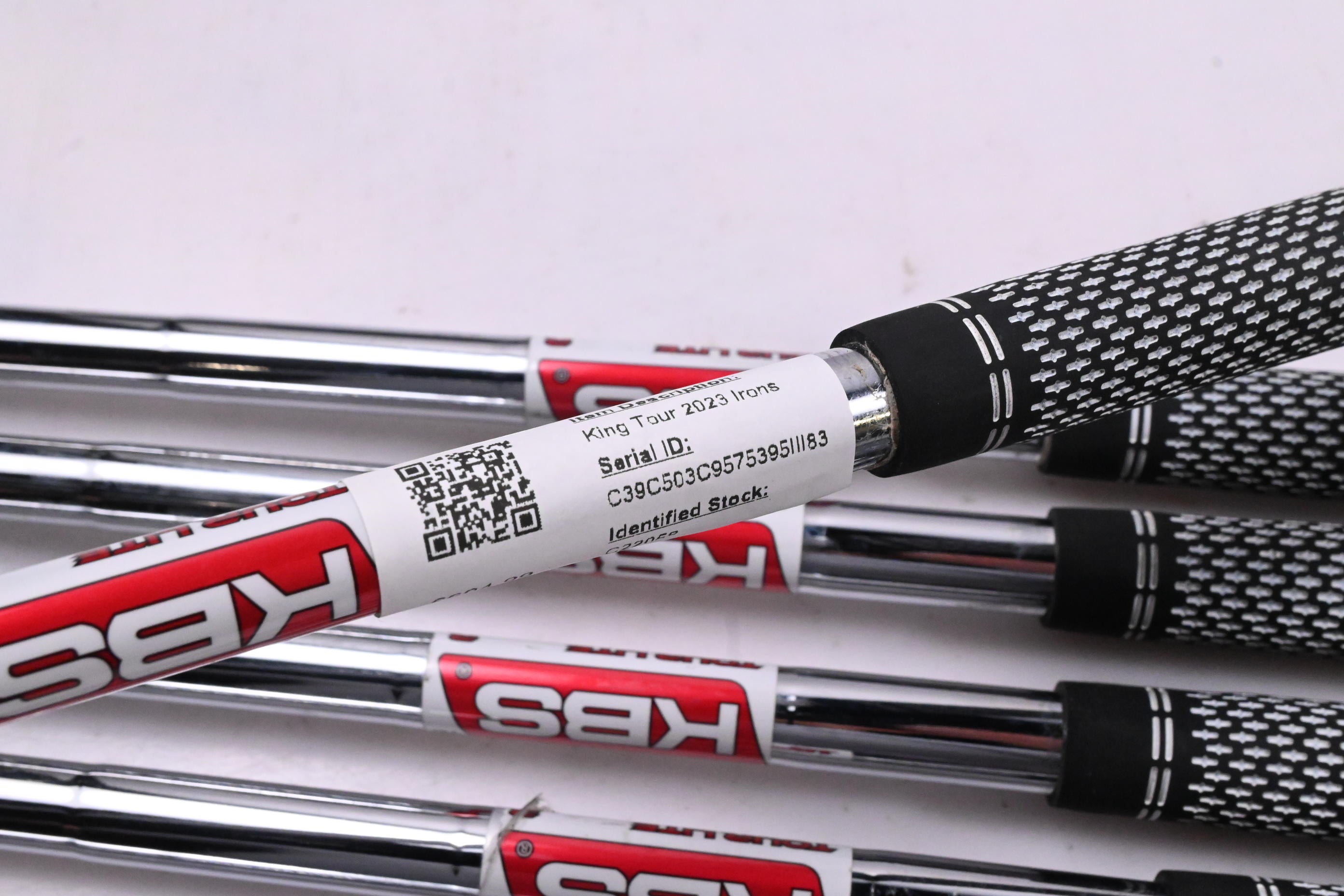 Cobra King Tour 2023 Irons / 4-PW+GW / Regular Flex KBS Tour Lite Shafts