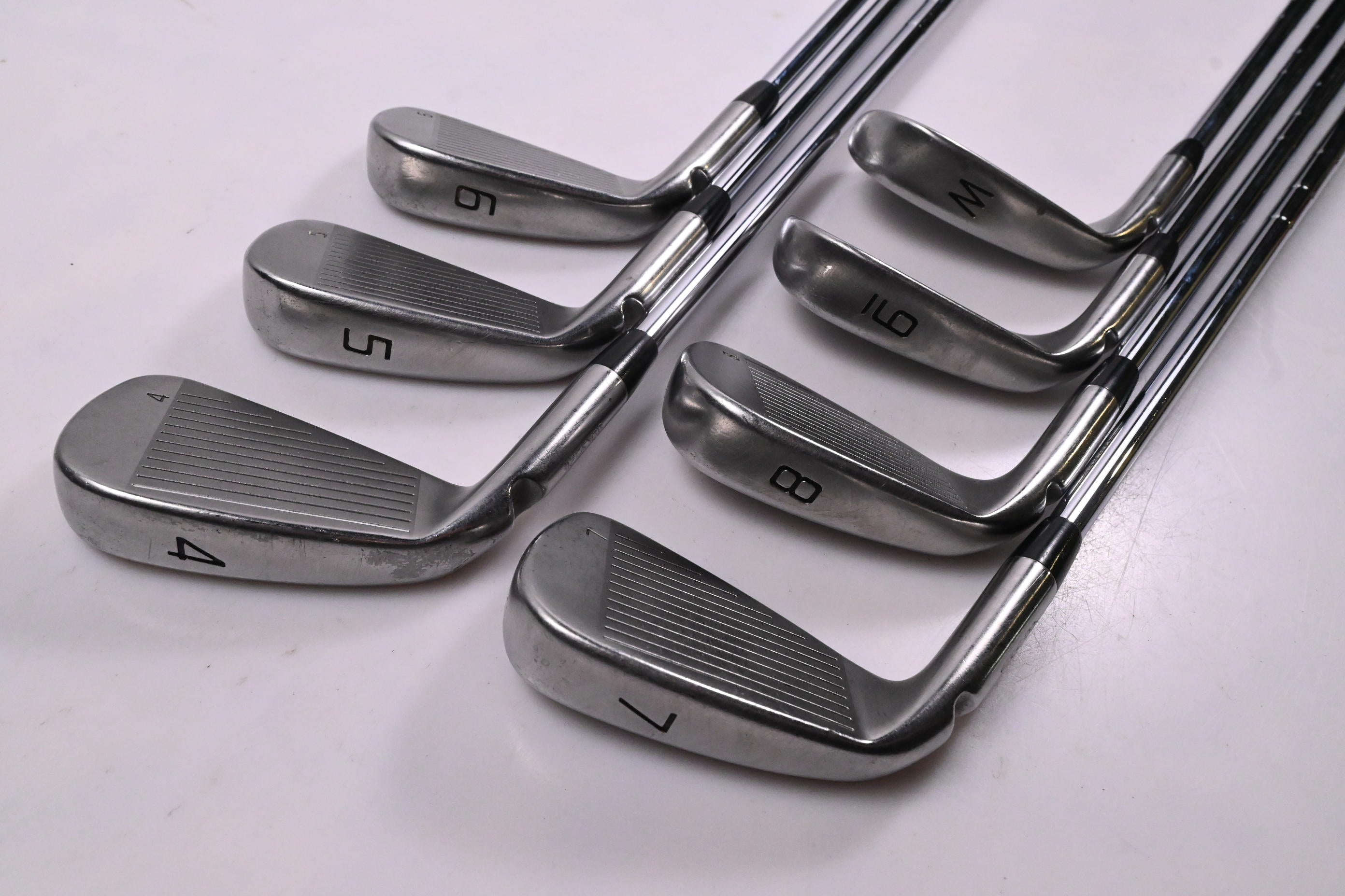 Ping i-Series E1 Irons / 4-PW / Blue Dot / Regular Flex Ping CFS Distance Shafts