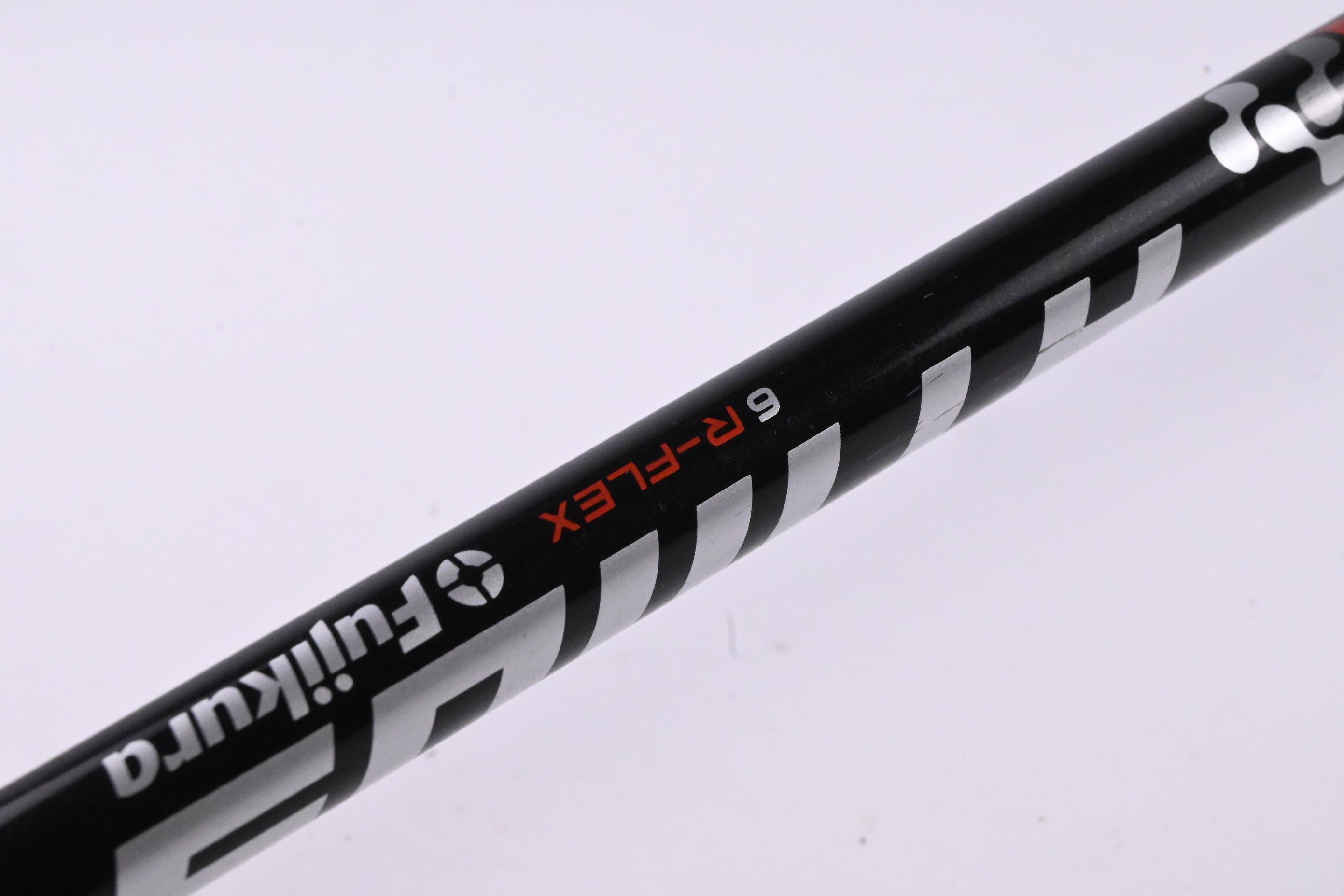 Taylormade M6 #4 Hybrid / 22 Degree / Regular Flex Fujikura Atmos Orange 6 Shaft