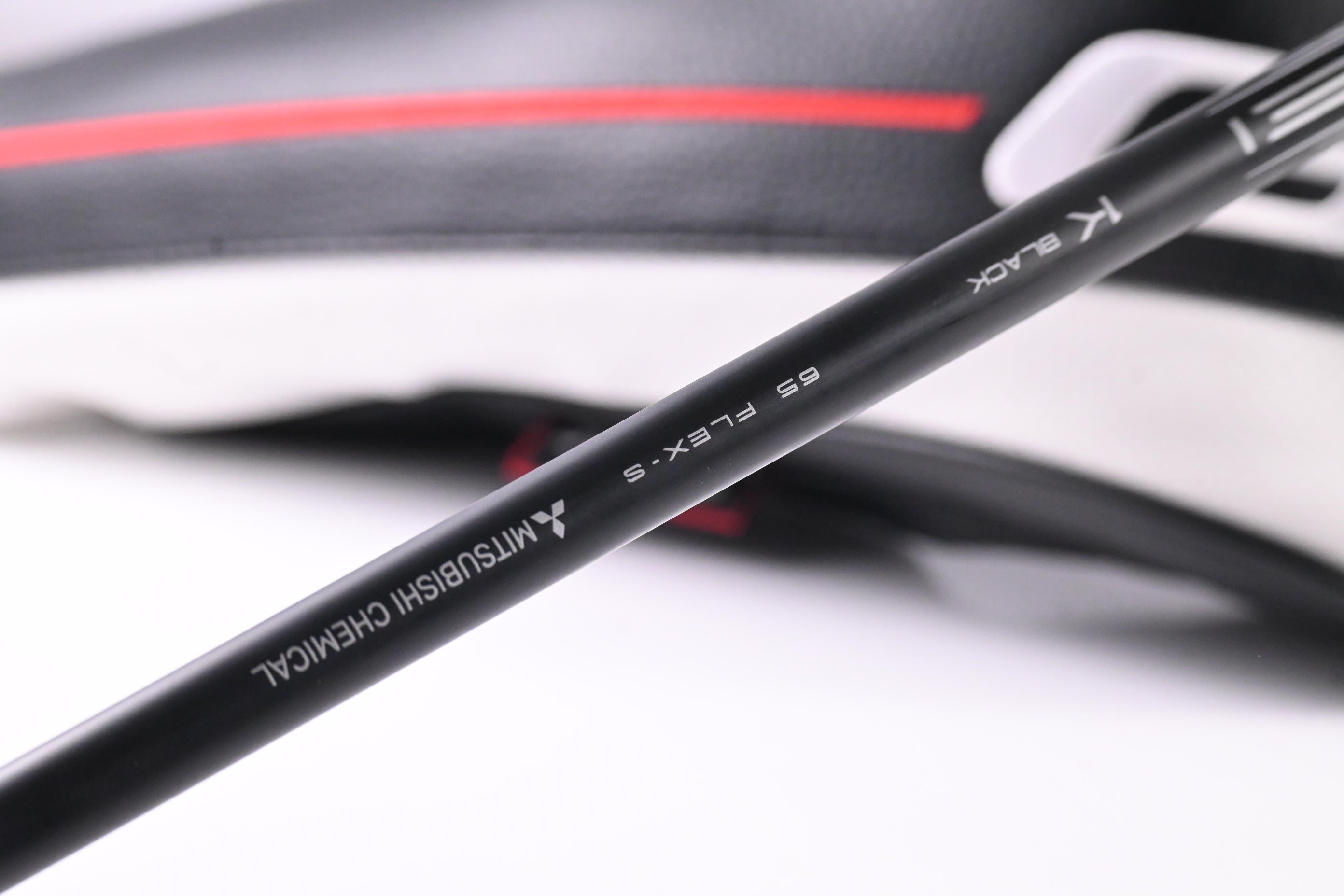 Titleist GT2 Driver / 9 Degree / Stiff Flex Tensei 1K Black 65 Shaft