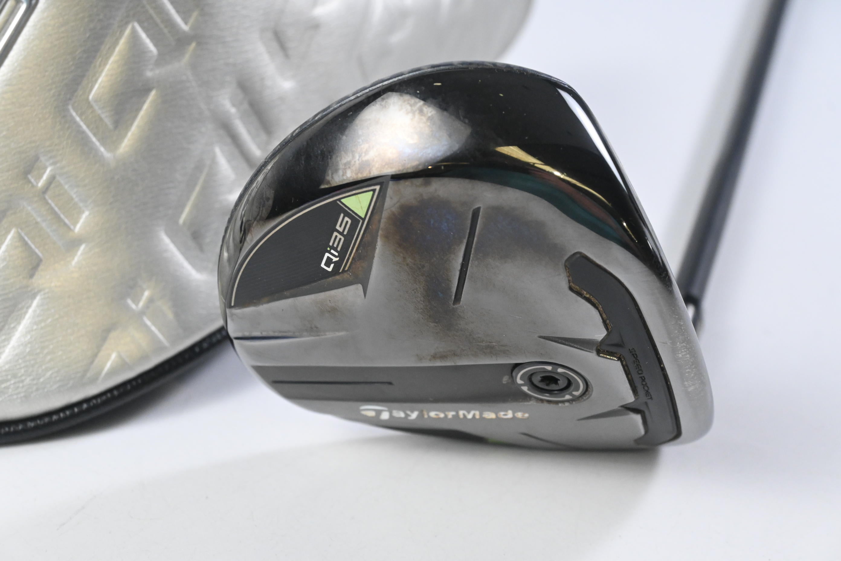 Taylormade Qi35 #7 Wood / 21 Degree / Regular Flex Ventus Blue 5 Shaft